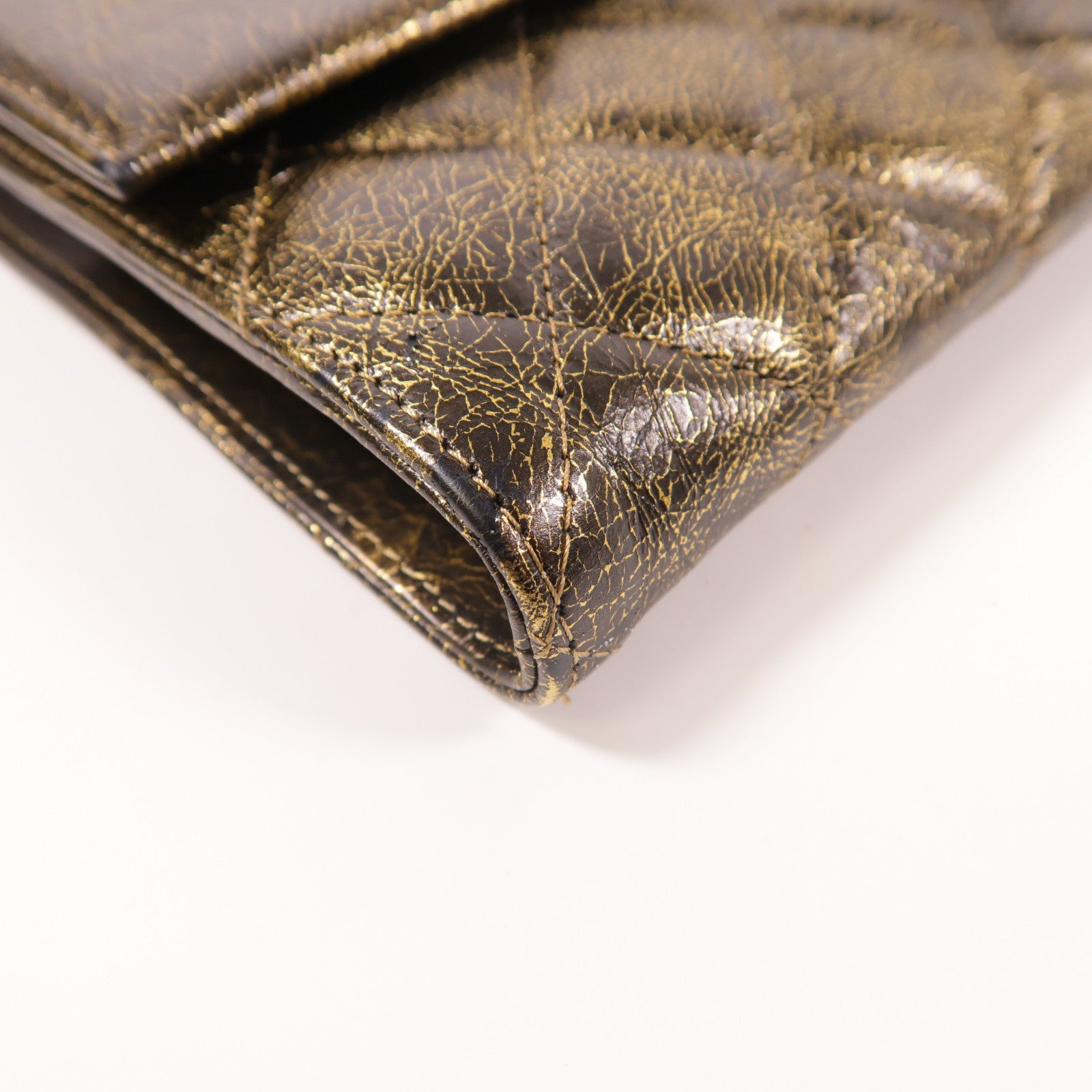 CHANEL CC GHW Chain Shoulder Bag Calfskin Leather Gold