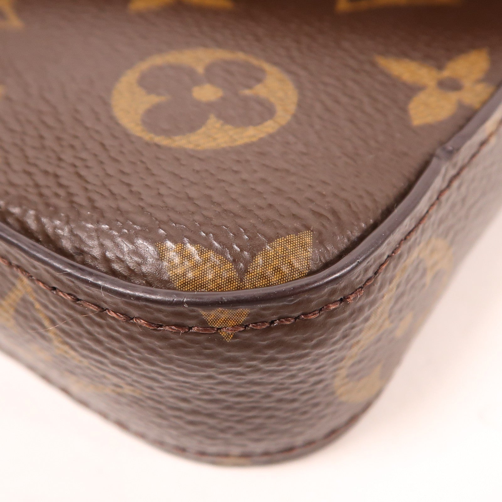 LOUIS VUITTON Monogram Pochette Felicie金扣鏈帶肩背袋