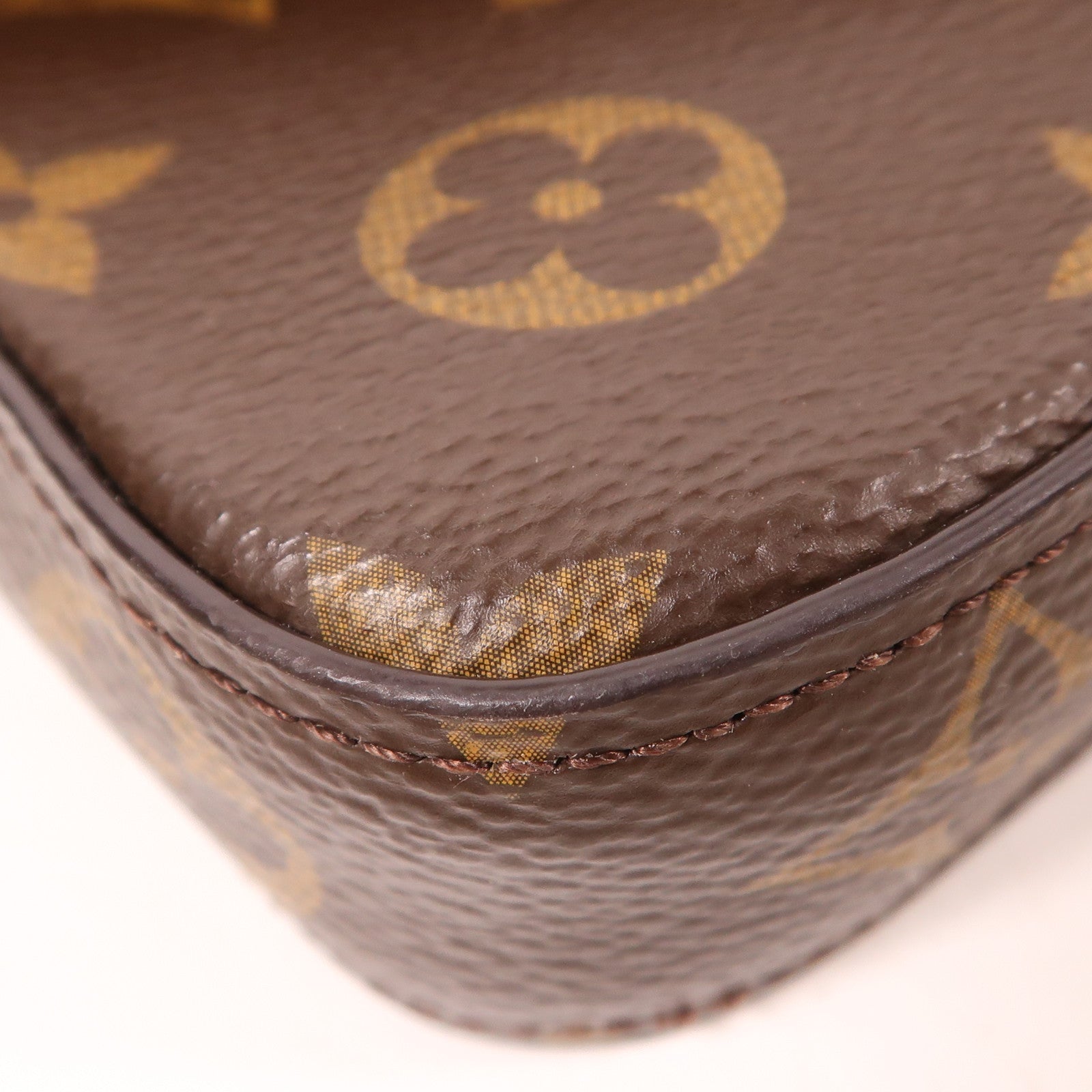 LOUIS VUITTON Monogram Pochette Felicie金扣鏈帶肩背袋