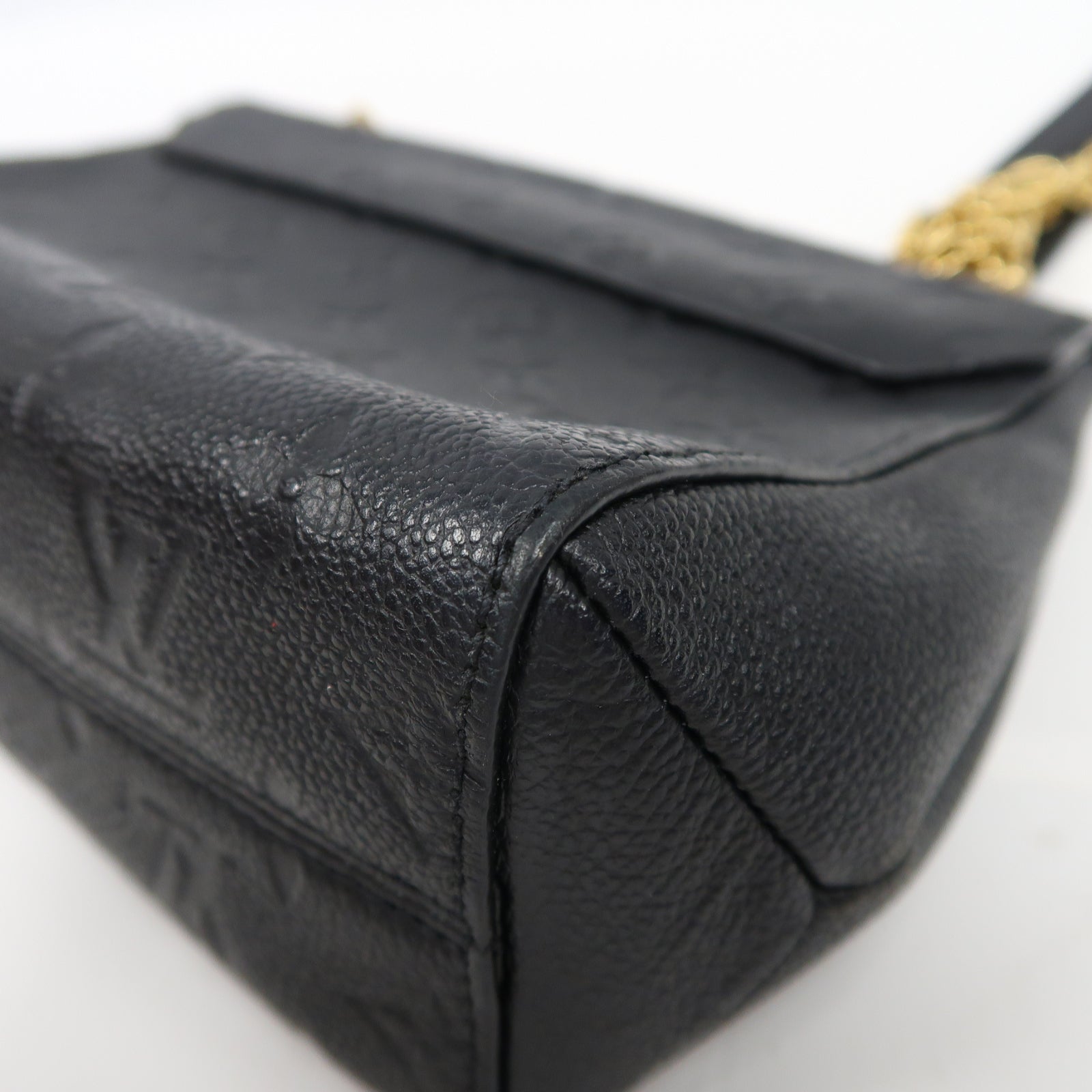 LOUIS VUITTON Monogram Empreinte Vavin PM金扣肩背袋黑色