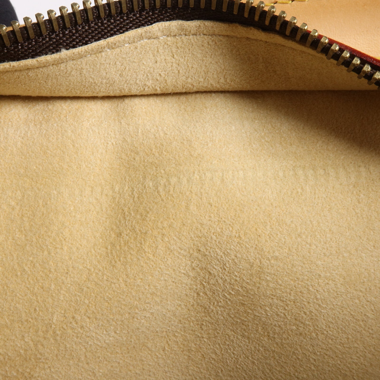 LOUIS VUITTON Monogram Hudson GM肩背袋