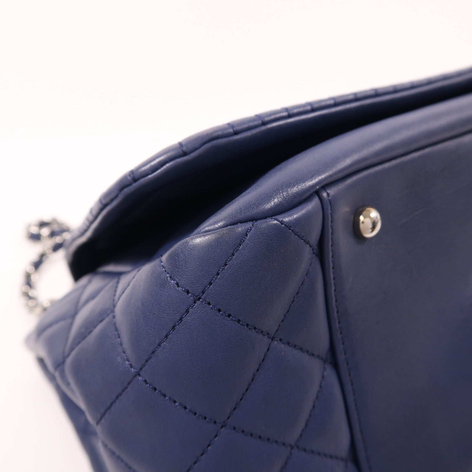 CHANEL 牛皮皮革Shoulder Bag銀扣鏈帶肩背袋