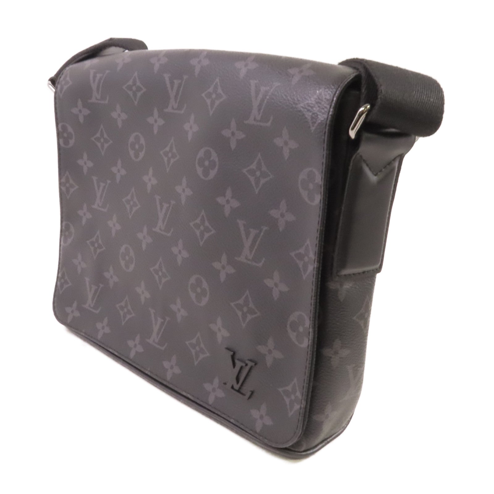LOUIS VUITTON 【激減優惠】Monogram Eclipse District PM Shoulder Bag銀扣肩背袋黑色
