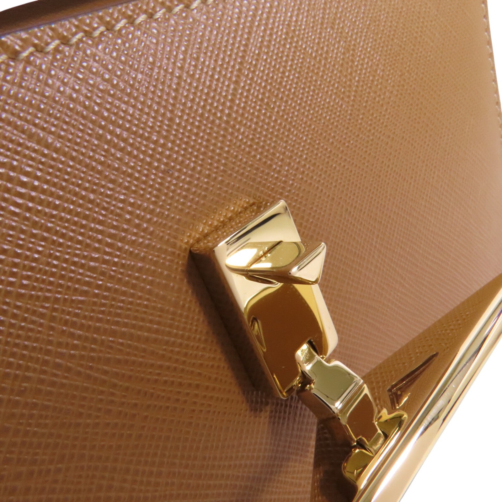 PRADA Saffiano皮革Mini Saffiano金扣肩背袋