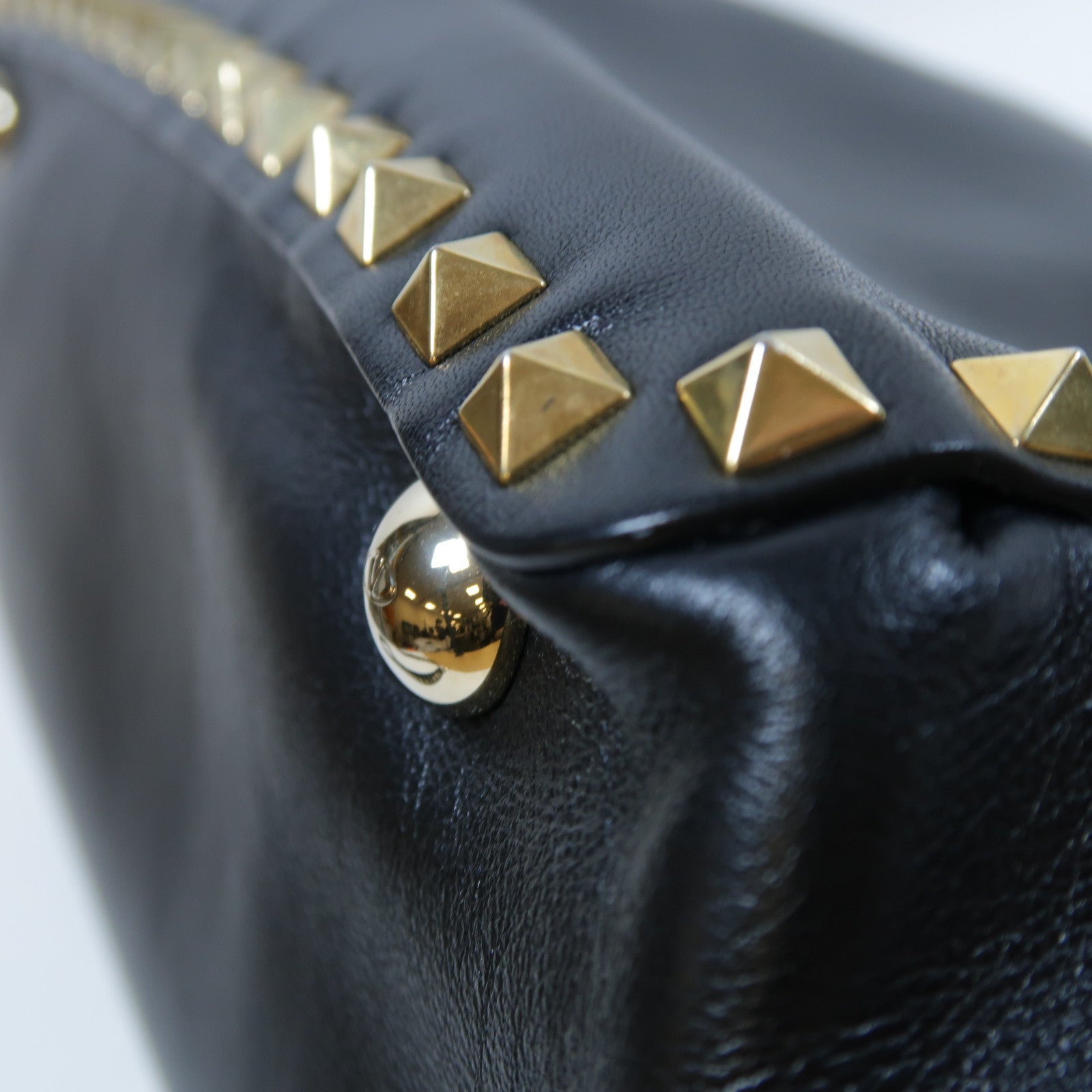Valentino 牛皮皮革Rockstud Tote金扣手挽肩背兩用袋黑色