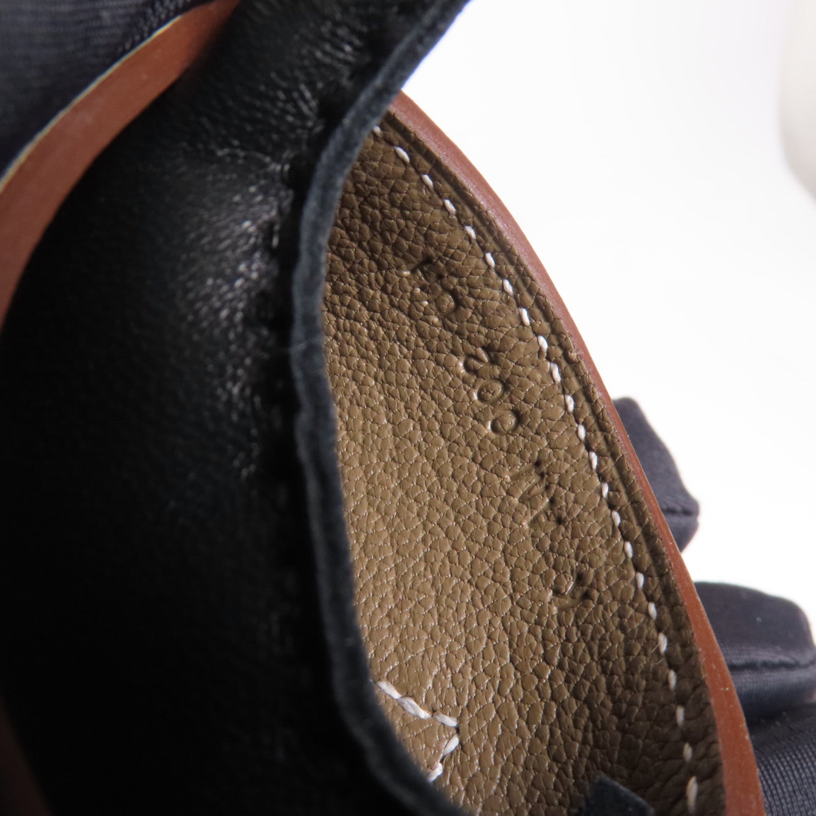 HERMES Milo皮革Rodeo Rodeo Coeur PM掛飾Noir