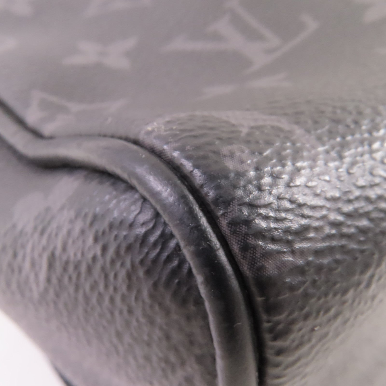 LOUIS VUITTON 【激減優惠】Monogram Eclipse District PM Shoulder Bag銀扣肩背袋黑色