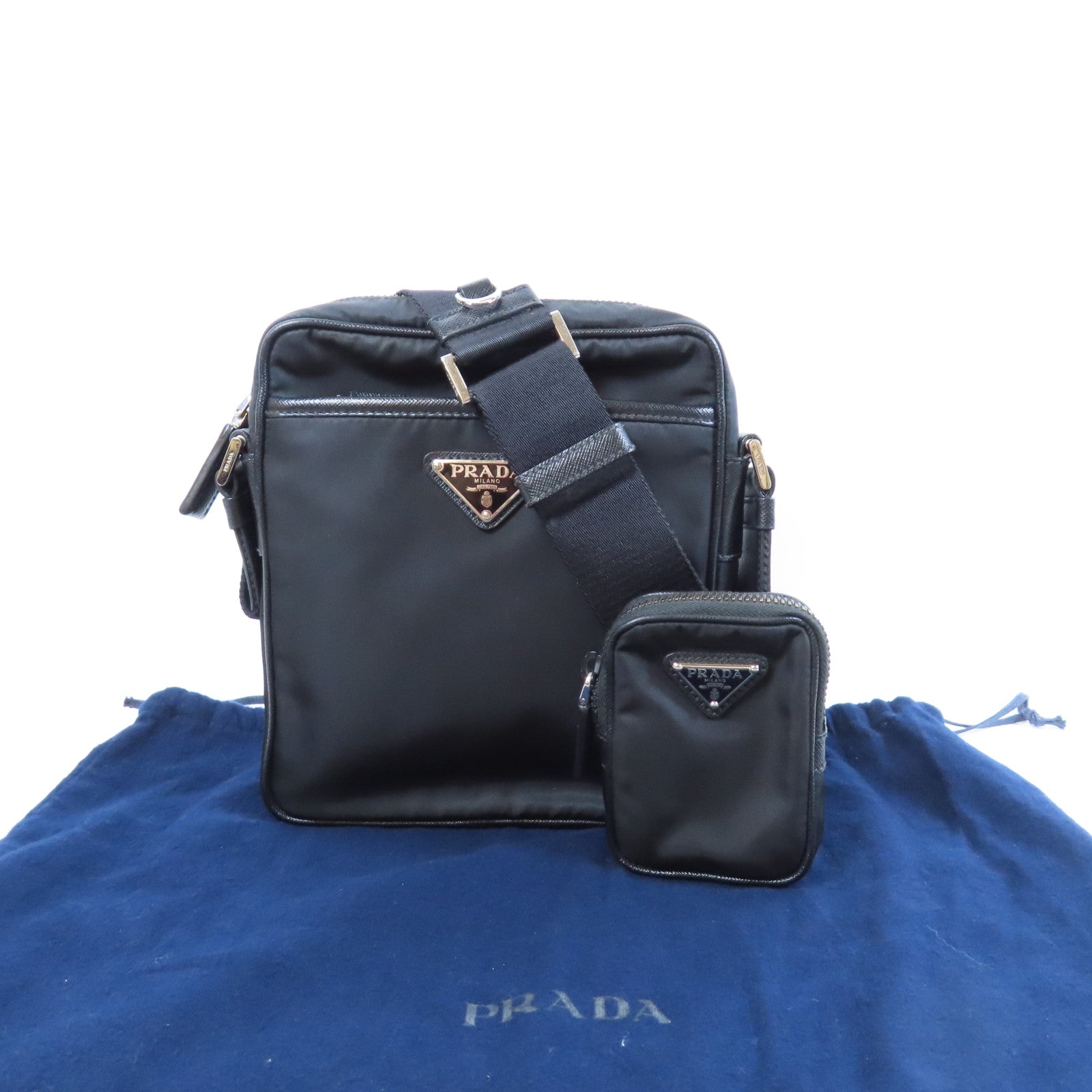 PRADA 【激減優惠】尼龍Shoulder Bag銀扣肩背袋黑色