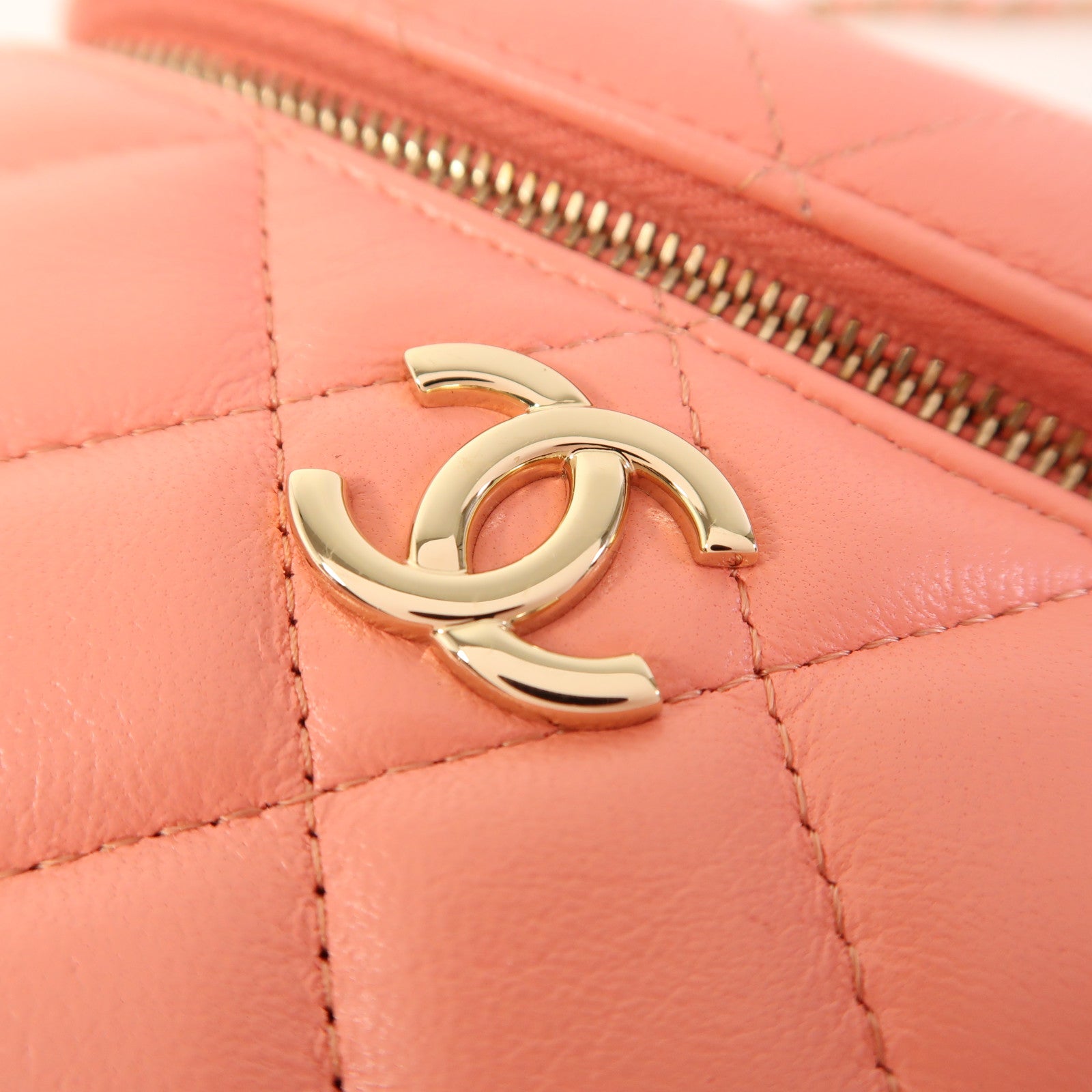 CHANEL 羊皮皮革Vanity Case金扣手挽肩背兩用袋