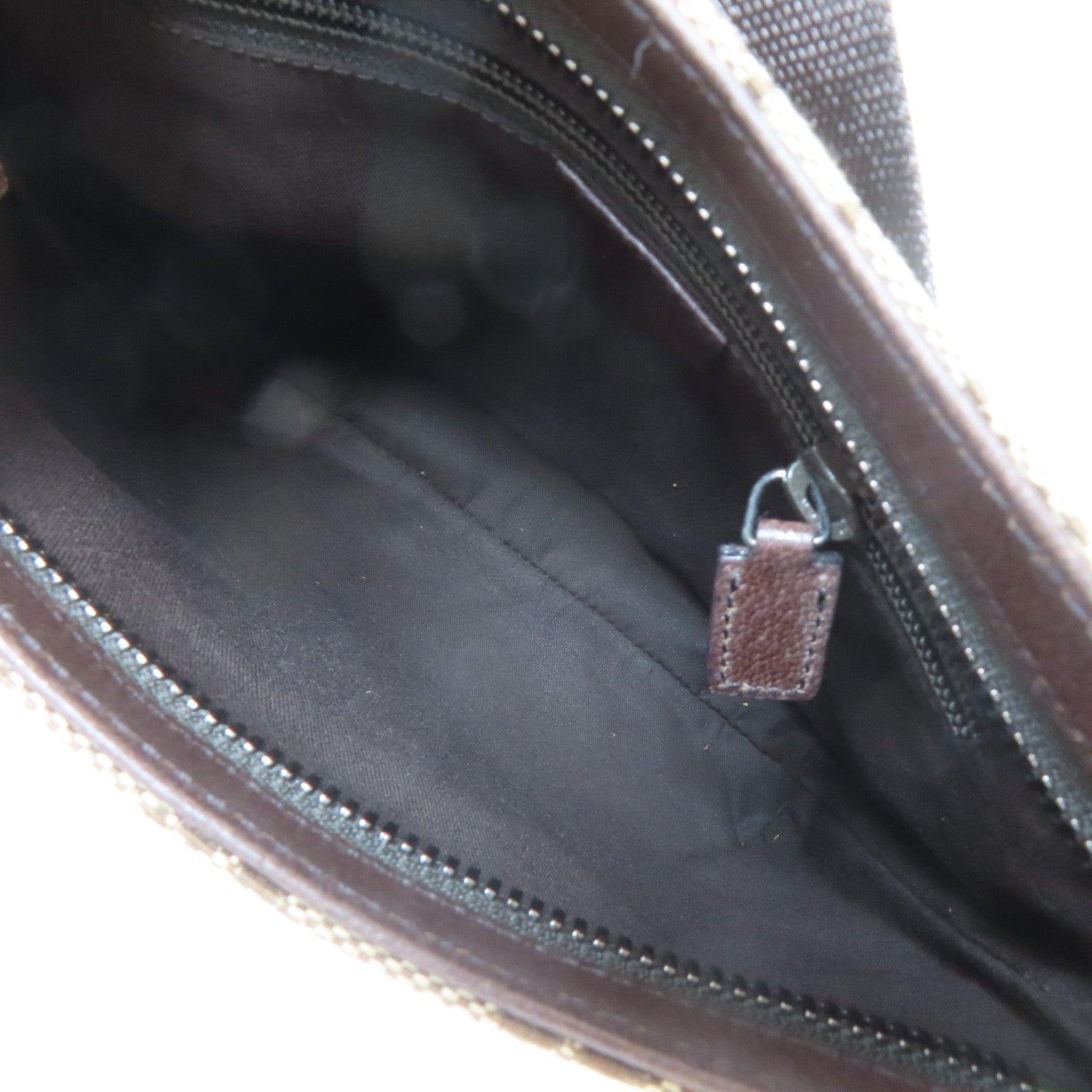 GUCCI 帆布Canvas Shoulder Bag銀扣肩背袋啡色