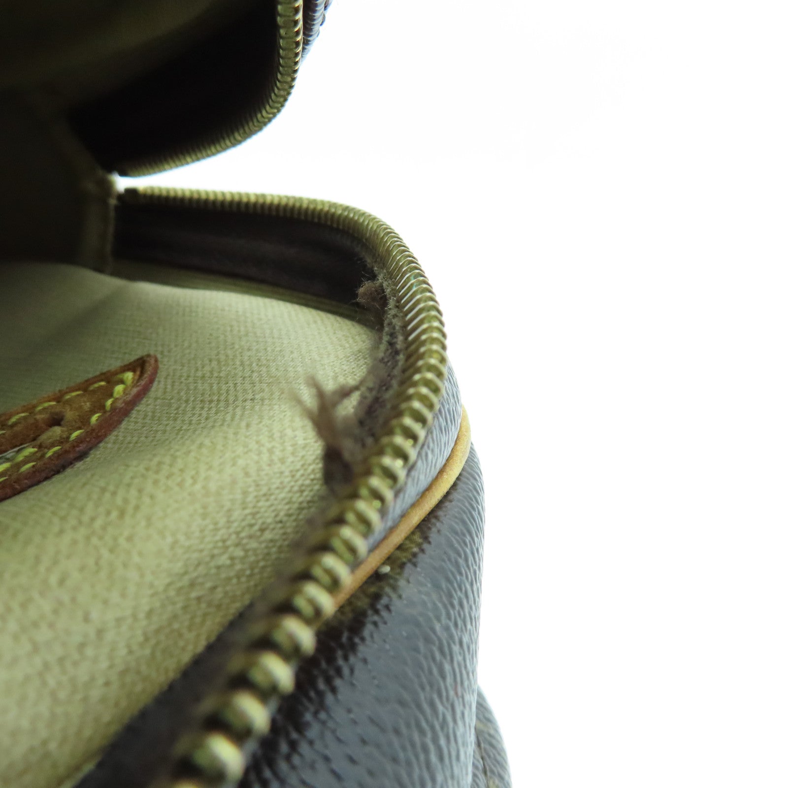 LOUIS VUITTON Monogram Reporter PM金扣肩背袋啡色