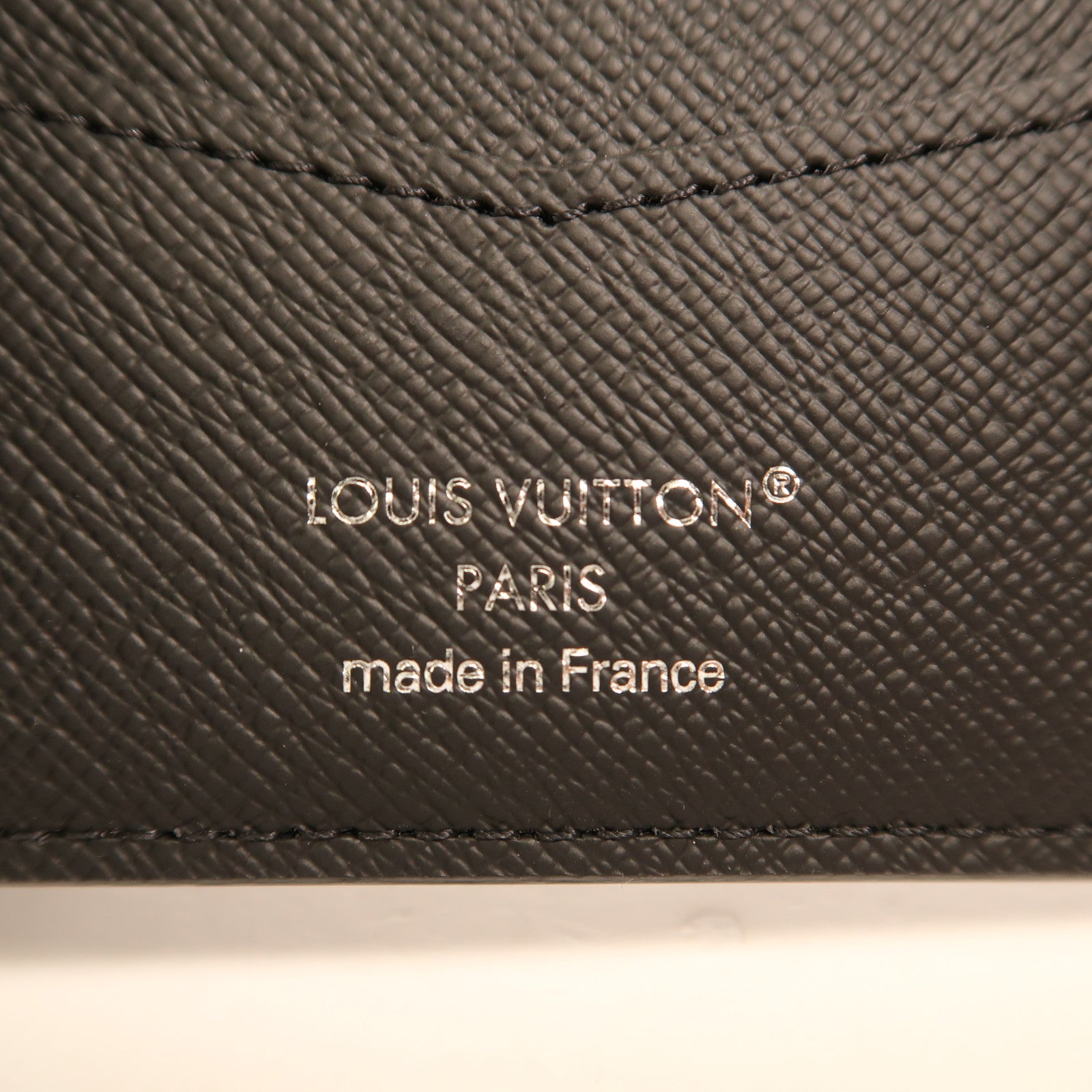 LOUIS VUITTON Monogram Eclipse Slender錢包