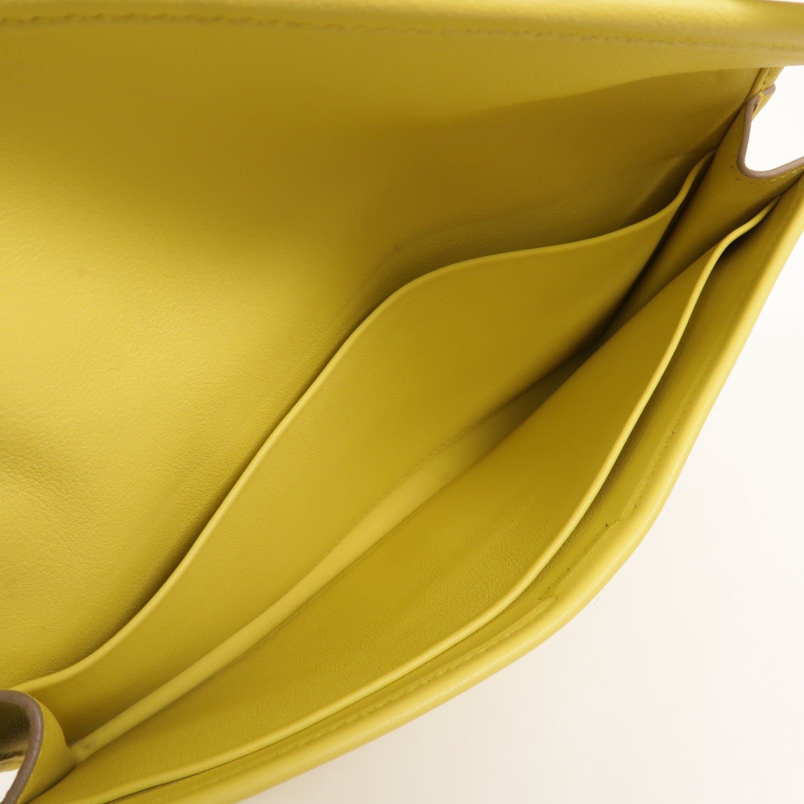 HERMES Swift皮革Jige Duo Clutch手拿包Jaune de Naples