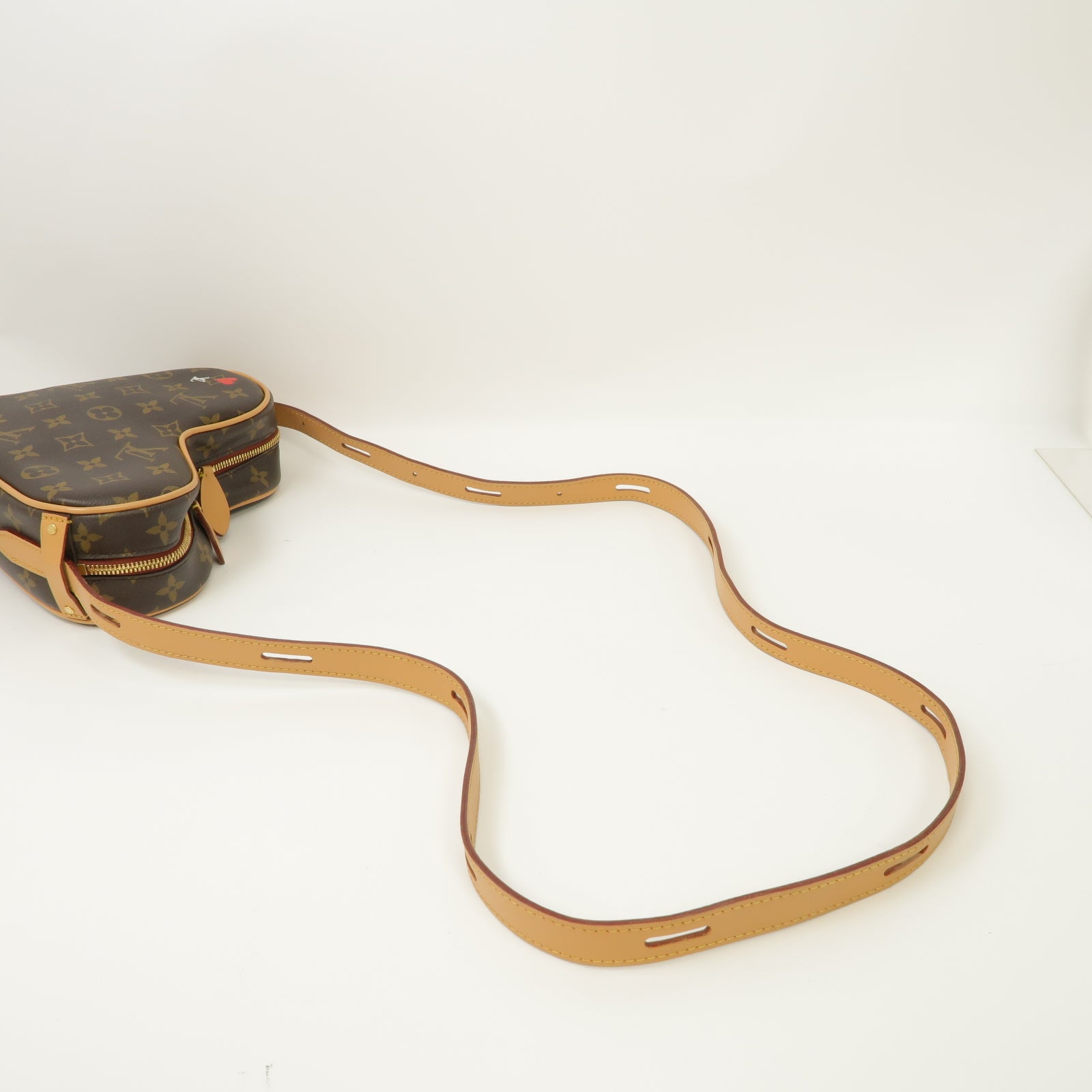LOUIS VUITTON Monogram Game On Coeur金扣肩背袋啡色