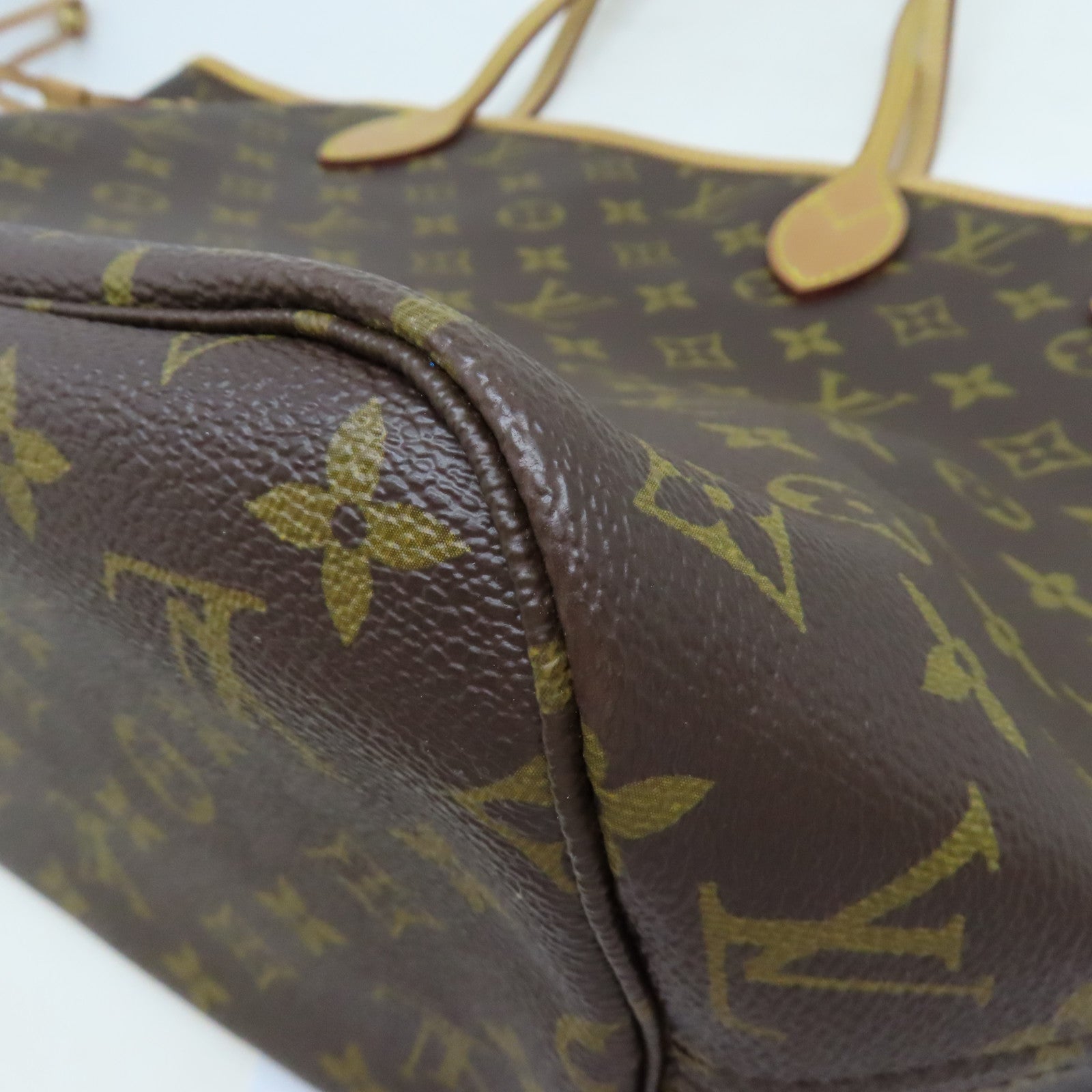 LOUIS VUITTON Monogram Neverfull PM金扣手挽袋啡色
