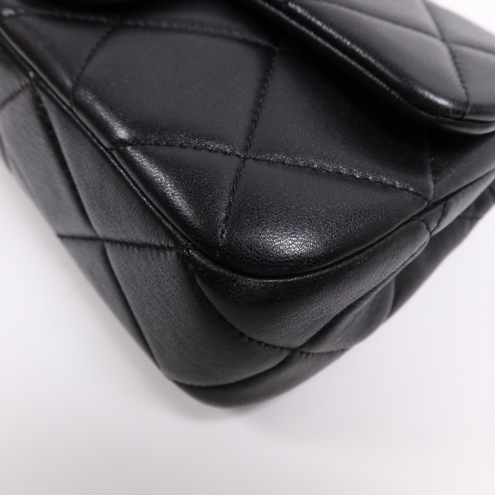 CHANEL 羊皮皮革Chain Shoulder Bag金扣鏈帶肩背袋