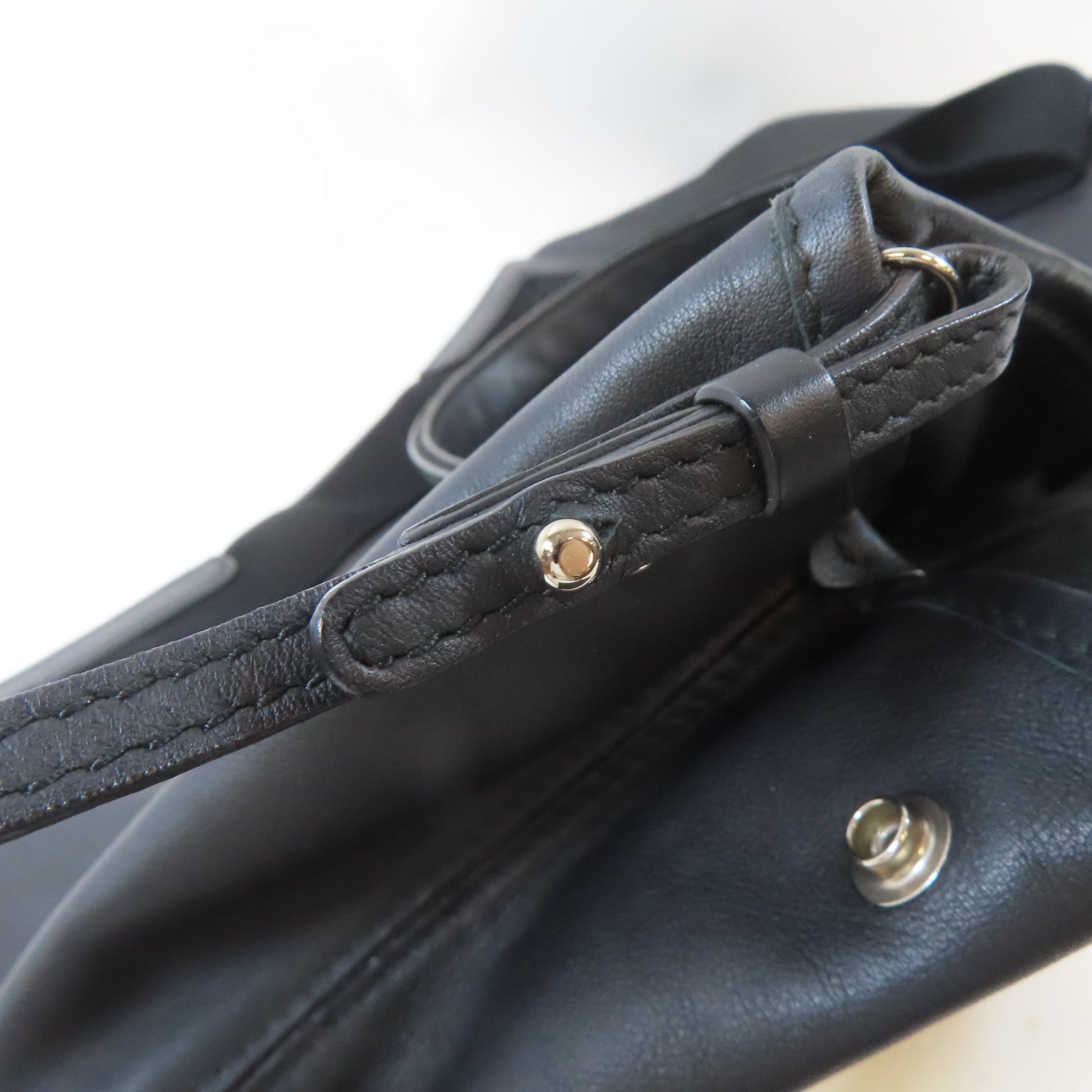 BALENCIAGA 羊皮皮革Navy Cabas銀扣手挽袋黑色