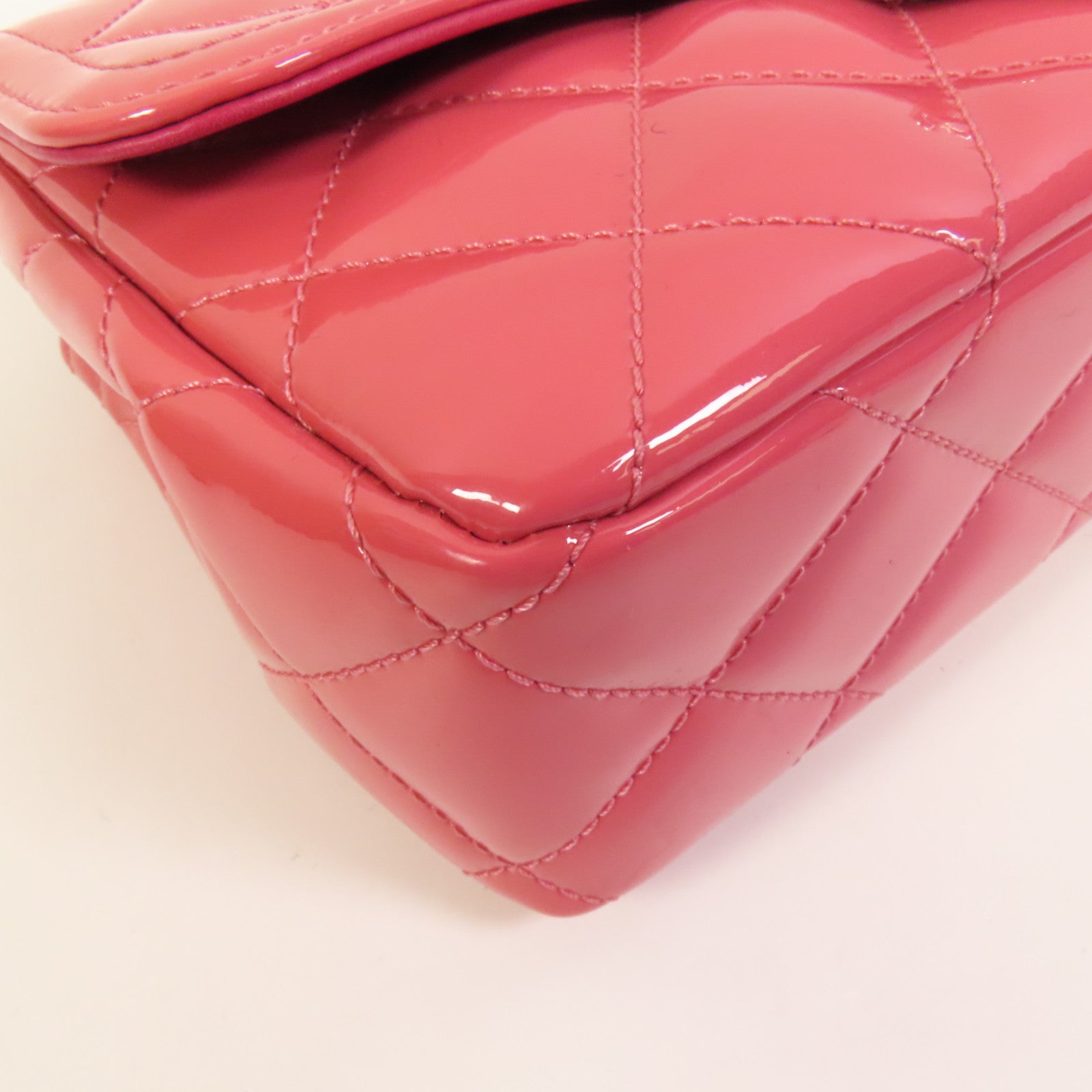 CHANEL 漆皮皮革Chain Shoulder銀扣鏈帶肩背袋