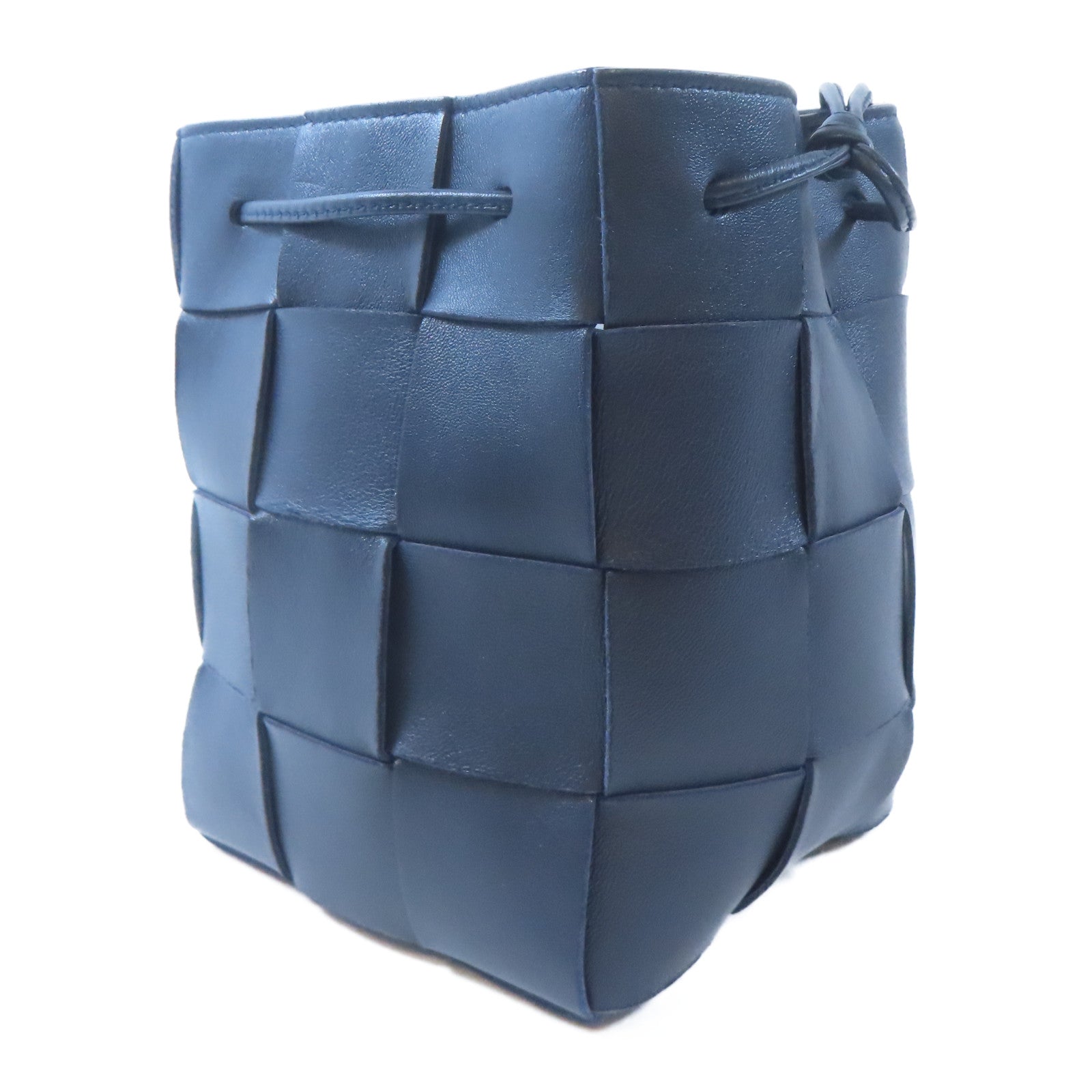 BOTTEGA VENETA 織紋皮革Cassette Bucket肩背袋黑色