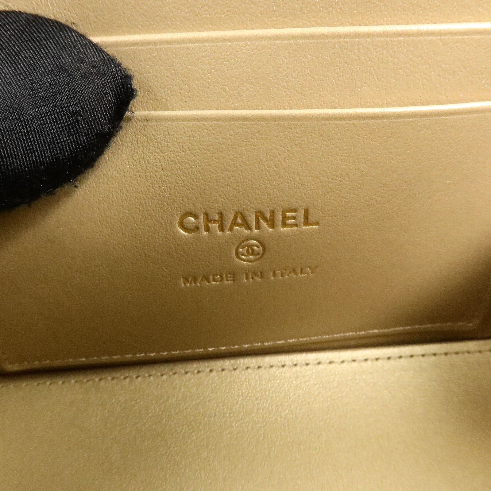 CHANEL 羊皮皮革Vanity Case Gold Ball鏈帶肩背袋