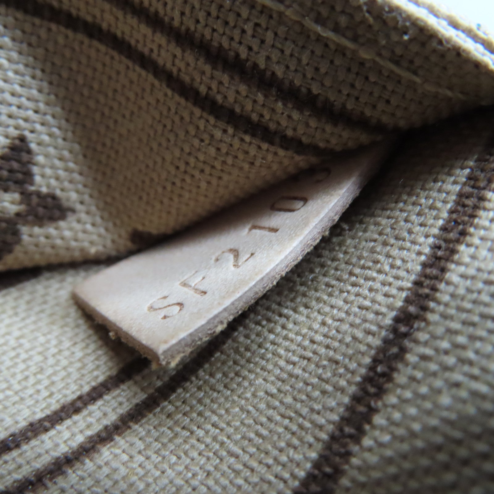 LOUIS VUITTON Monogram Neverfull PM金扣手挽袋啡色