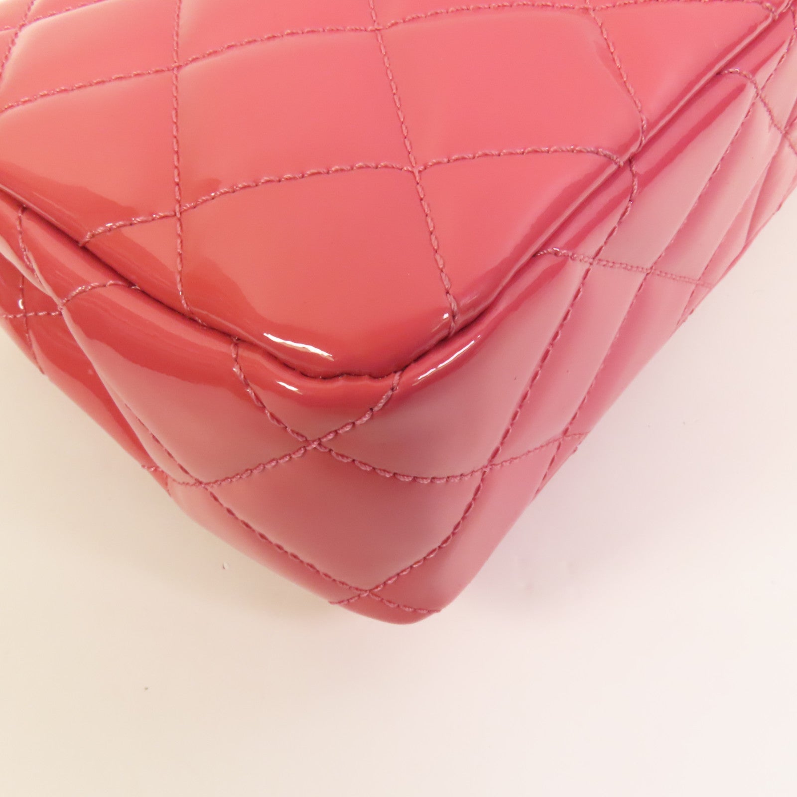 CHANEL 漆皮皮革Chain Shoulder銀扣鏈帶肩背袋