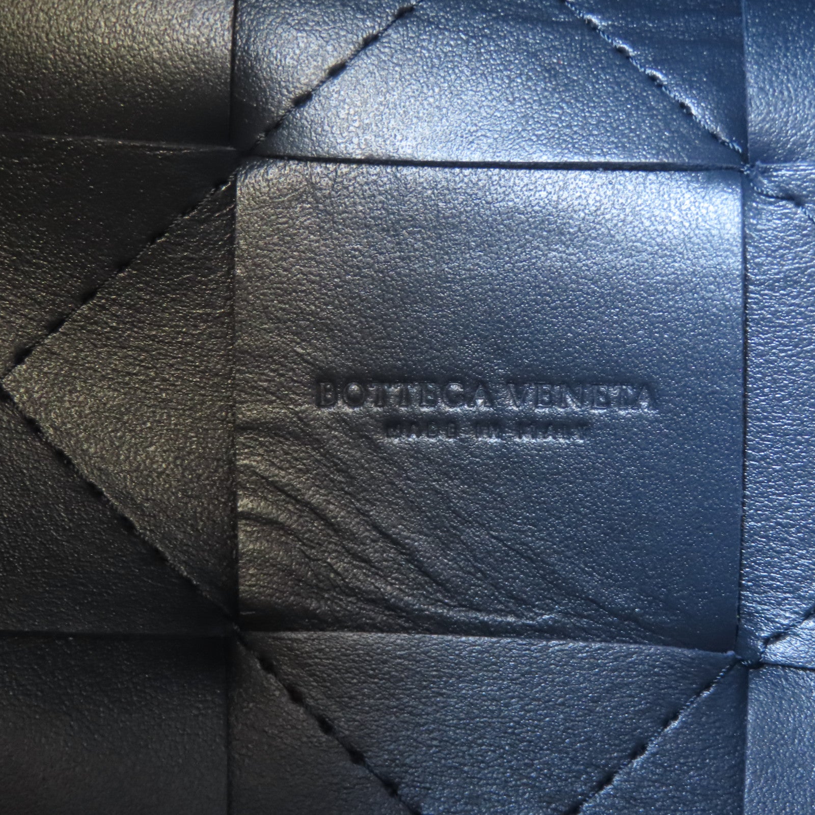 BOTTEGA VENETA 織紋皮革Cassette Bucket肩背袋黑色