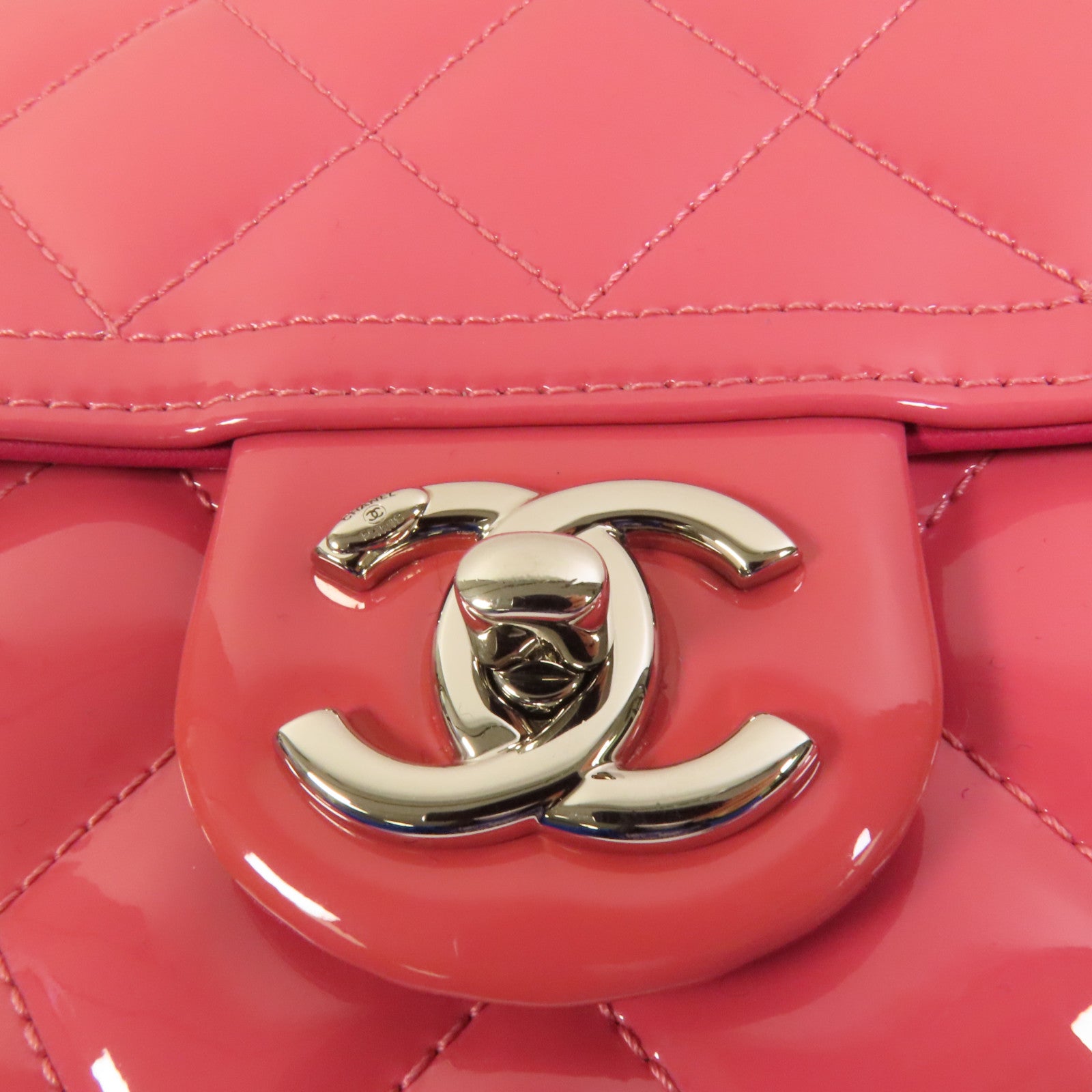 CHANEL 漆皮皮革Chain Shoulder銀扣鏈帶肩背袋
