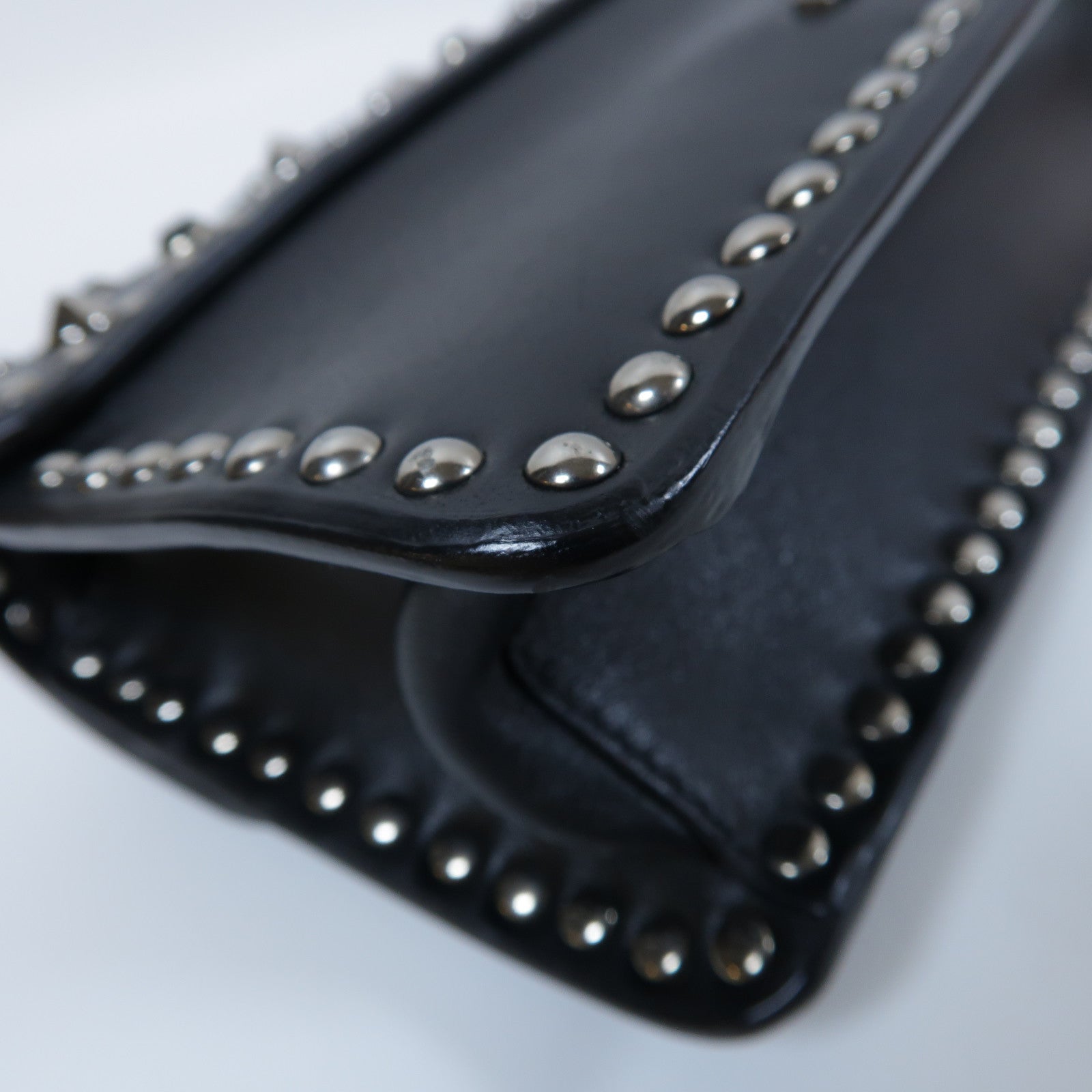 Miu Miu 牛皮皮革2 Way Shoulder銀扣手挽肩背兩用袋黑色