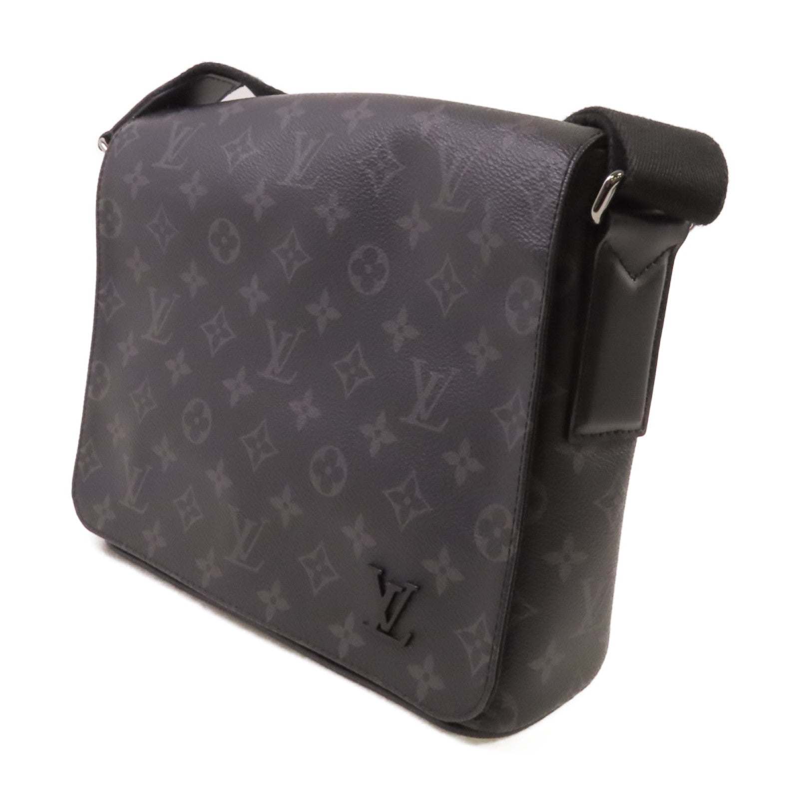 LOUIS VUITTON Monogram Eclipse District PM Shoulder Bag銀扣肩背袋黑色