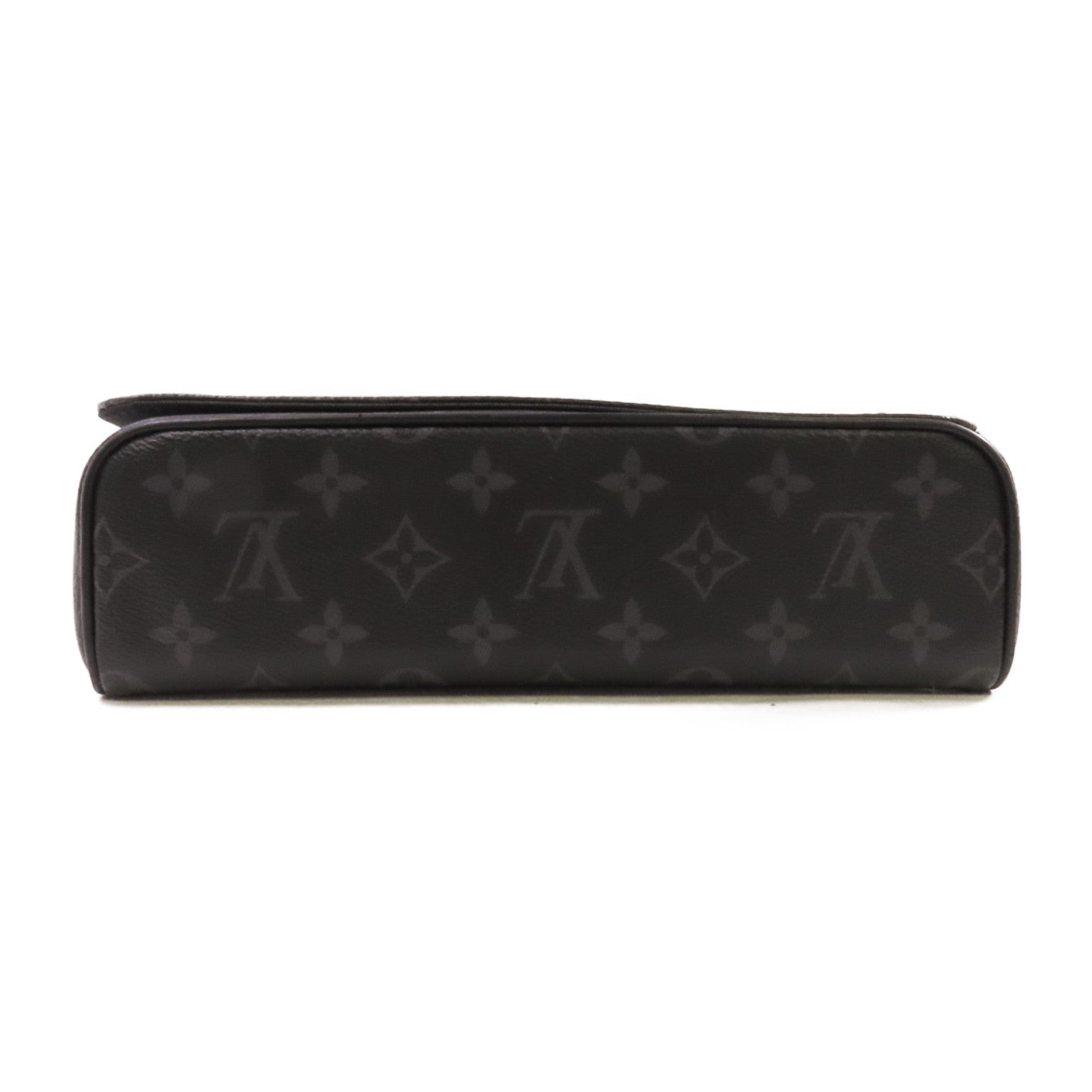 LOUIS VUITTON Monogram Eclipse District PM Shoulder Bag銀扣肩背袋黑色