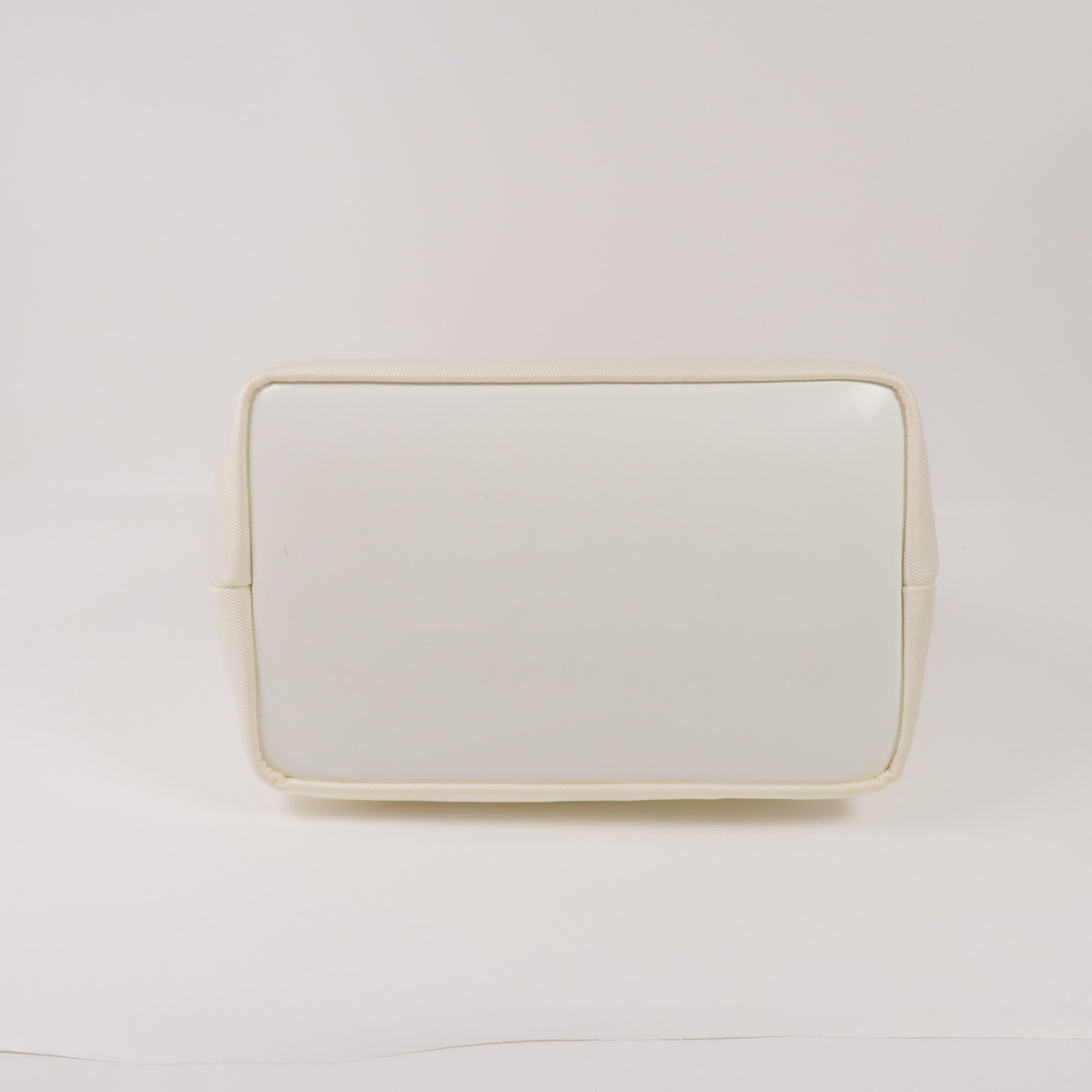 GUCCI 帆布Handbag銀扣手挽袋