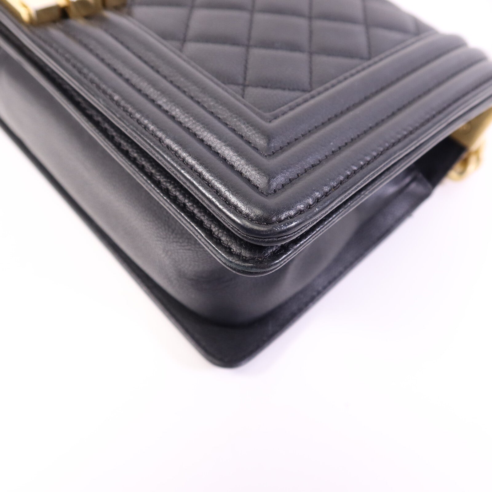 CHANEL 【激減優惠】牛皮皮革Boy 25金扣鏈帶肩背袋