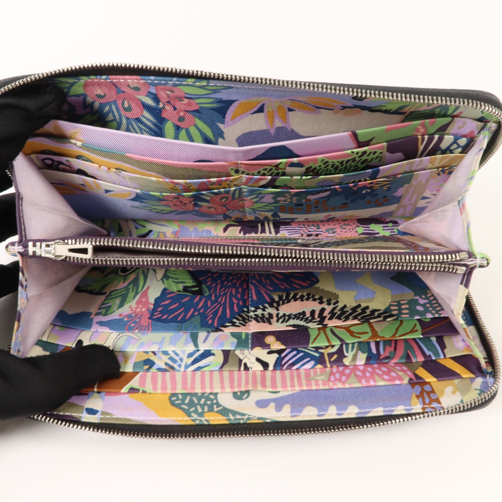 HERMES Epsom皮革Silk In Classique Long Wallet長錢包Noir