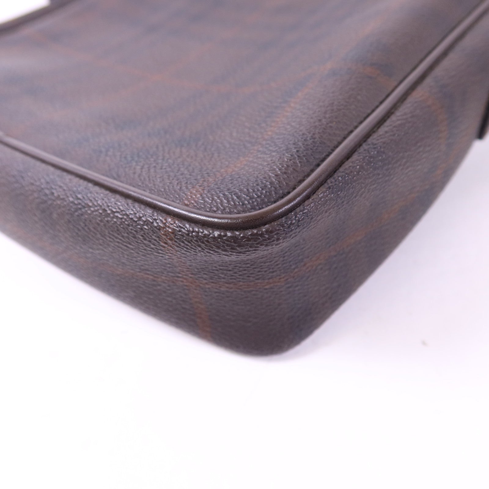 BURBERRY 塗層帆布Shoulder Bag銀扣肩背袋