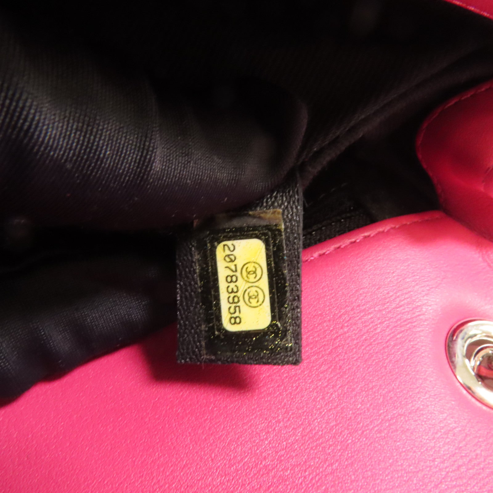 CHANEL 漆皮皮革Chain Shoulder銀扣鏈帶肩背袋