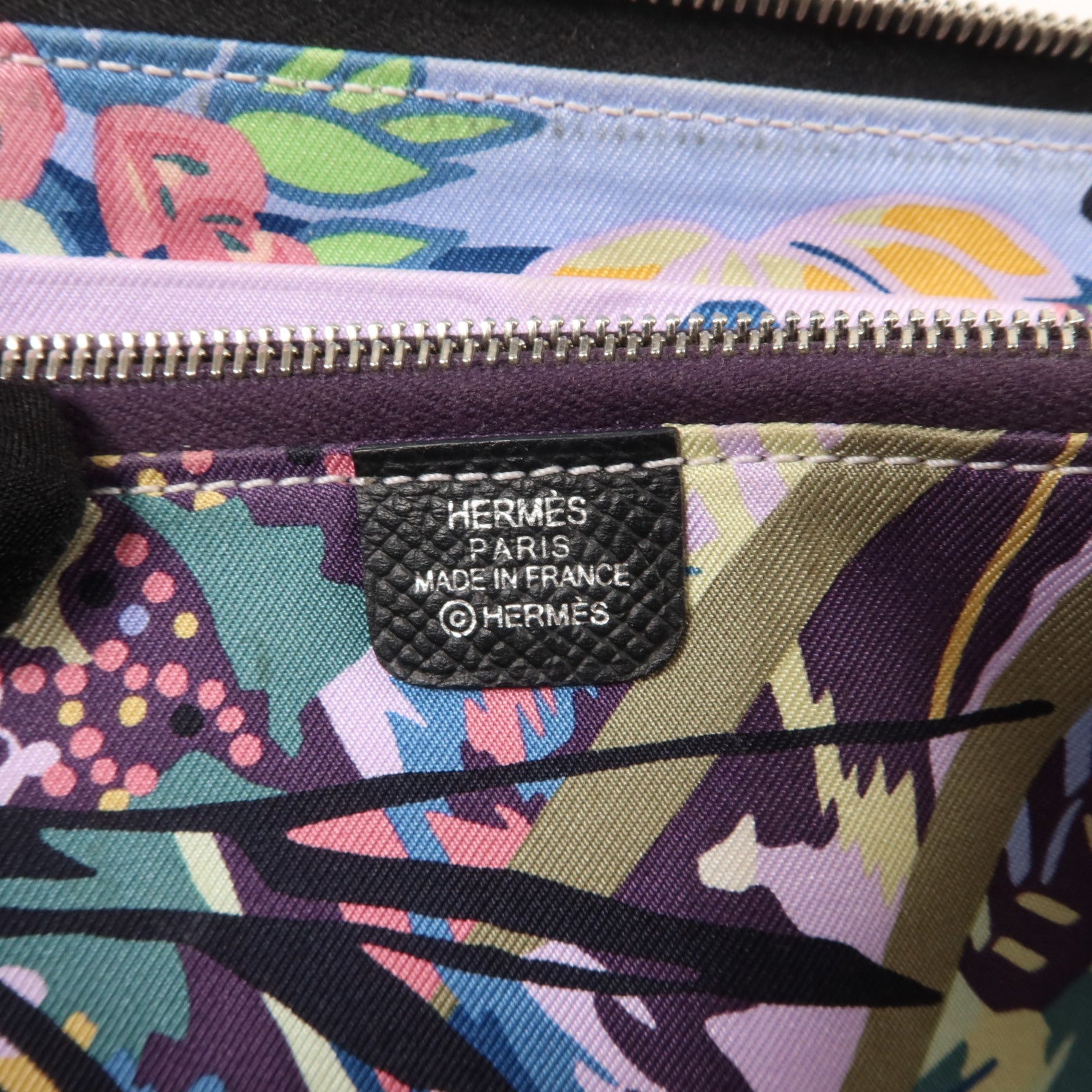 HERMES Epsom皮革Silk In Classique Long Wallet長錢包Noir