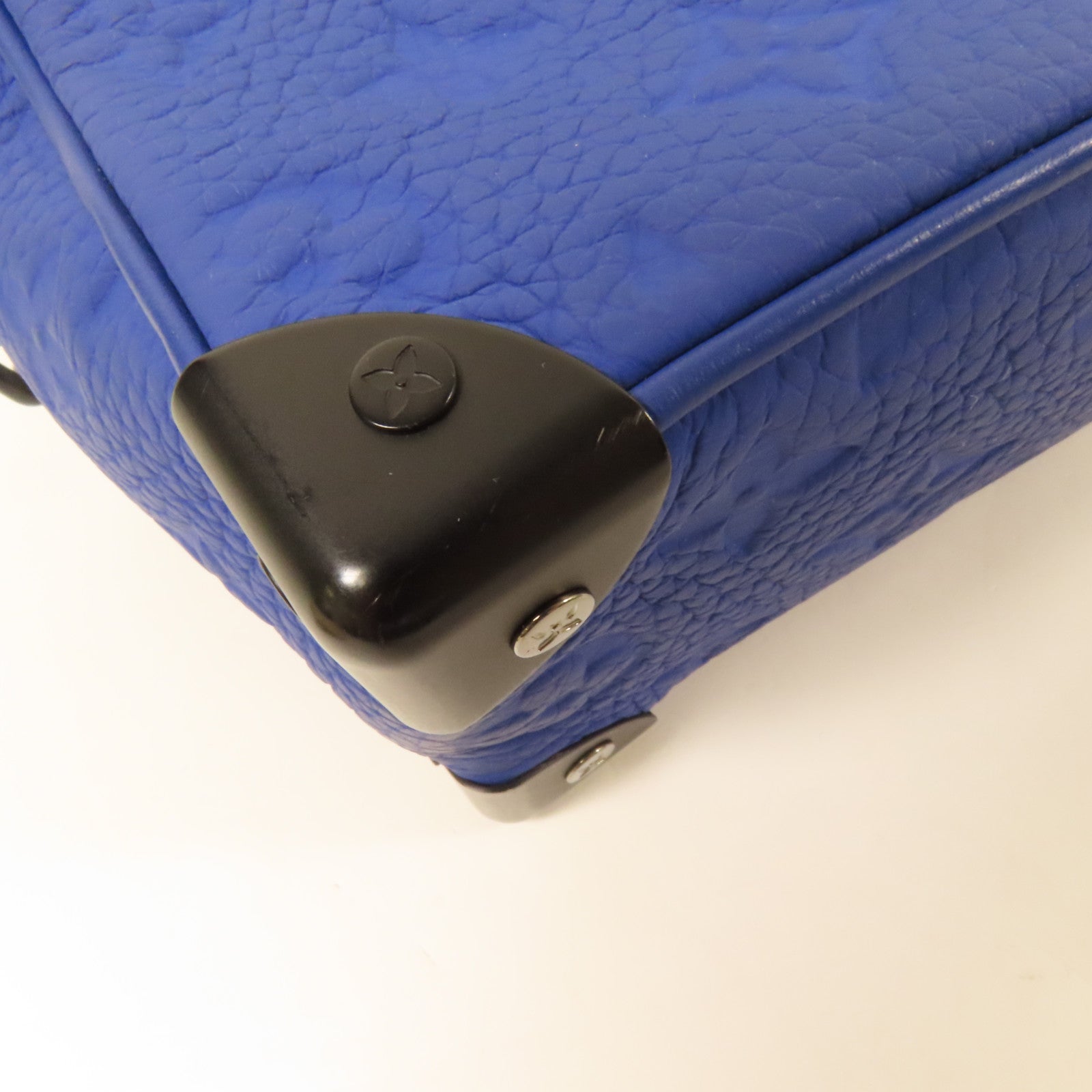 LOUIS VUITTON 【激減優惠】Monogram Empreinte Mini Soft Trunk肩背袋