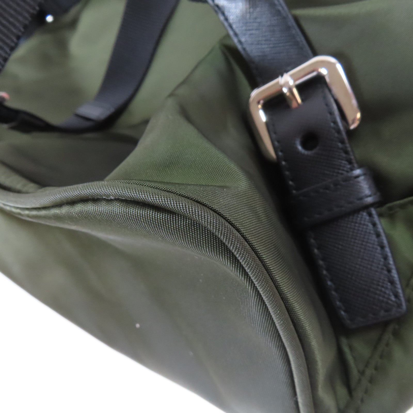 PRADA 尼龍Rucksack銀扣背包綠色