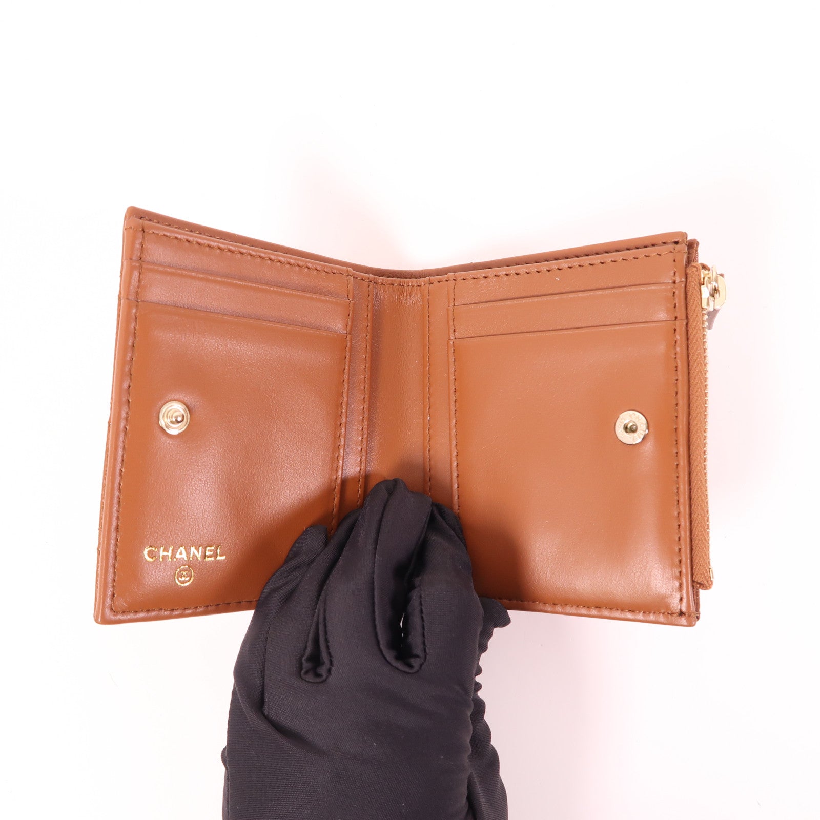 CHANEL 牛皮皮革Wallet金扣錢包