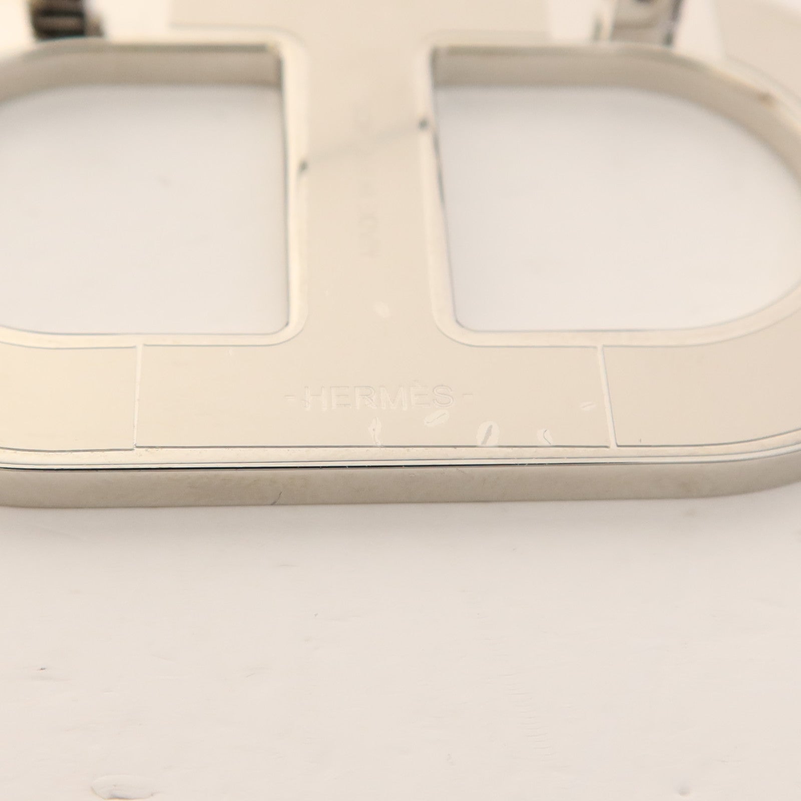 HERMES 金屬/Epsom皮革Chaine d'Aucre Brooch銀扣胸針Etain