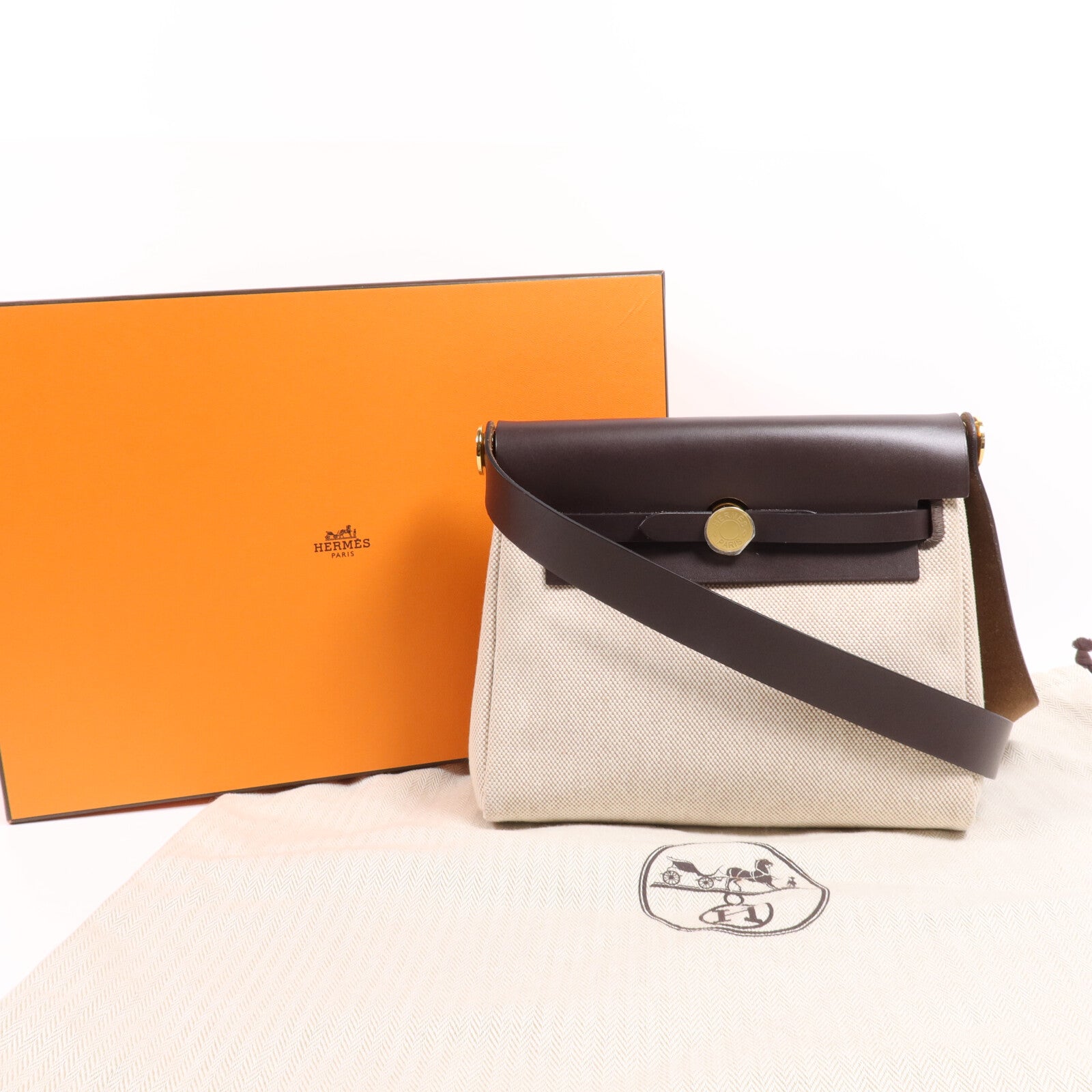 HERMES 帆布Mini Herbag金扣肩背袋