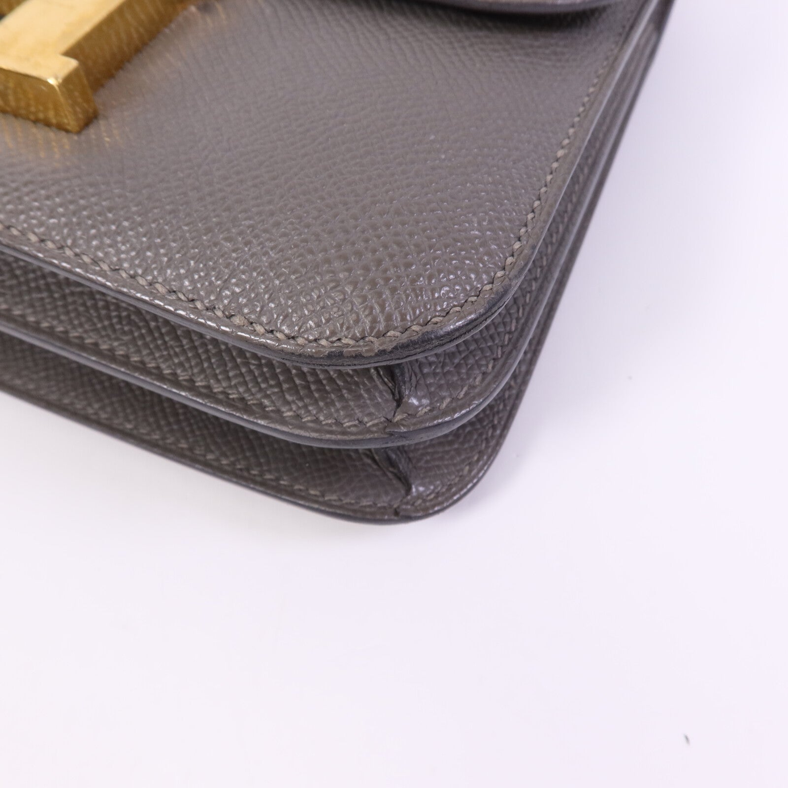 HERMES Epsom皮革Mini Constance金扣肩背袋