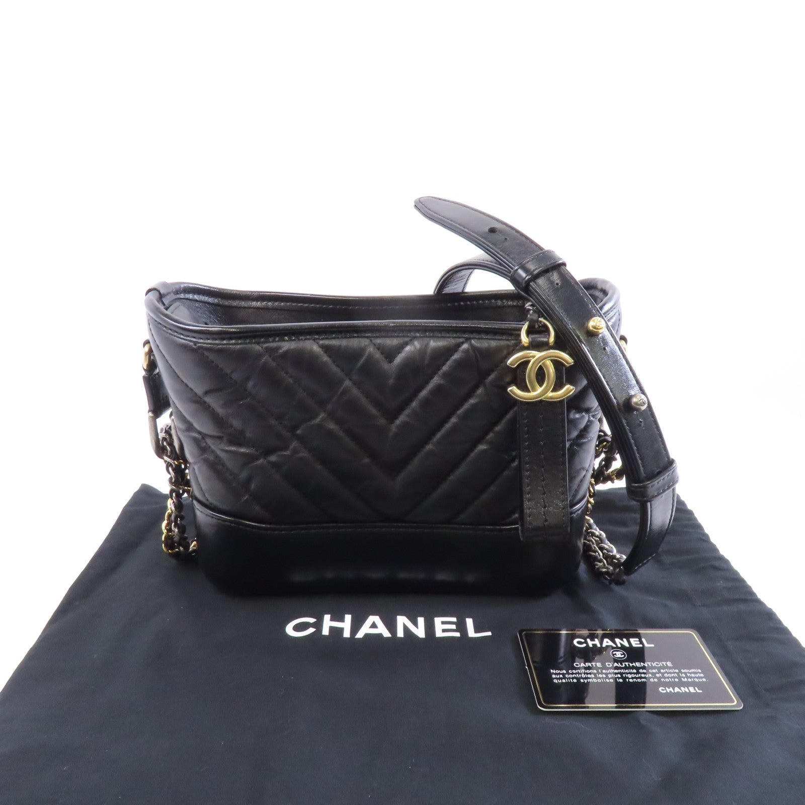 CHANEL 菱格牛皮皮革Gabrielle Small金扣/銀扣鏈帶肩背袋黑色