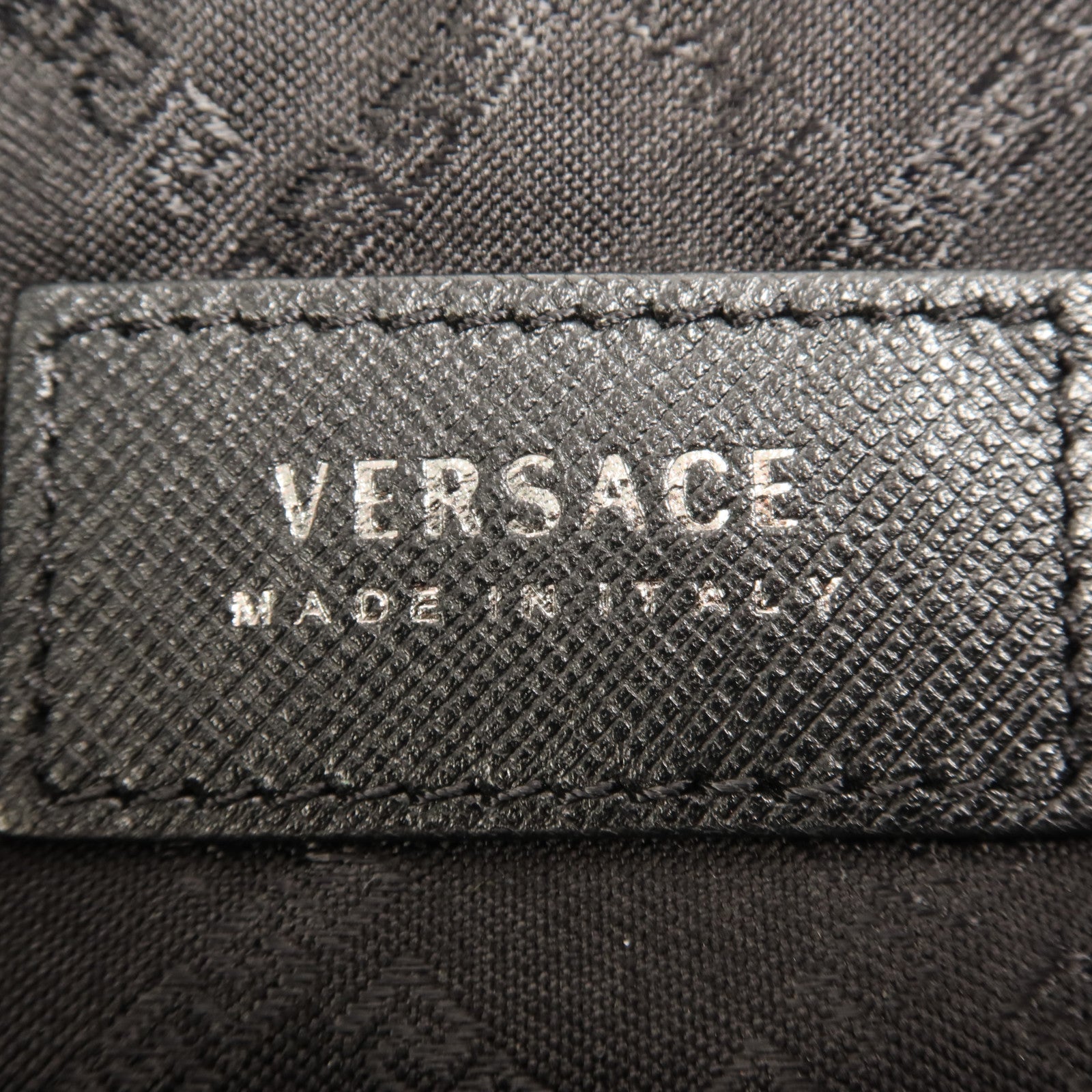 VERSACE 牛皮皮革Clutch Bag銀扣手拿包