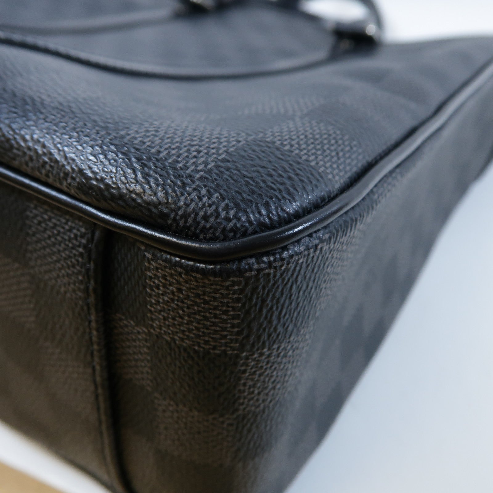 LOUIS VUITTON Damier Graphite Tadao銀扣手挽肩背兩用袋黑色