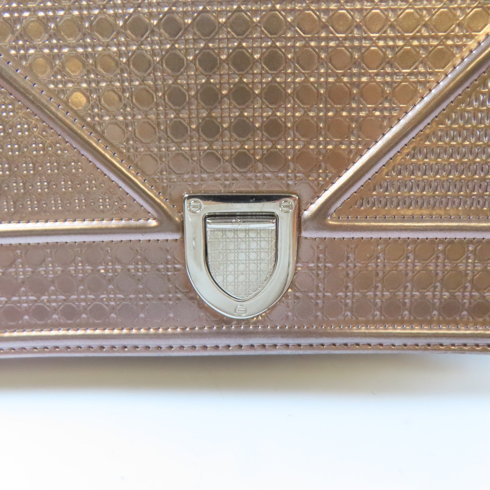 Dior 【激減優惠】漆皮皮革Diorama銀扣鏈帶肩背袋