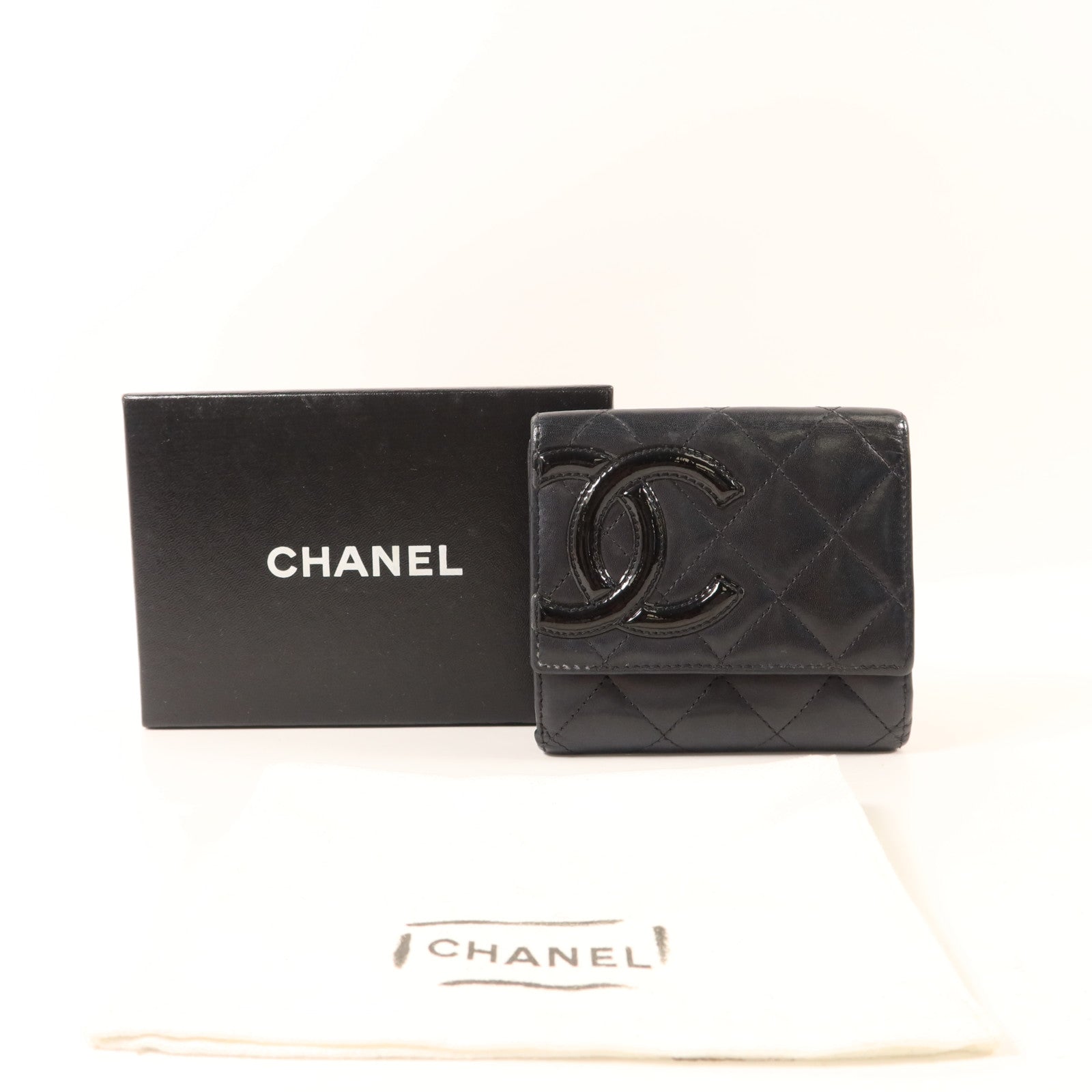 CHANEL 牛皮皮革Cambon Bifold Wallet銀扣錢包