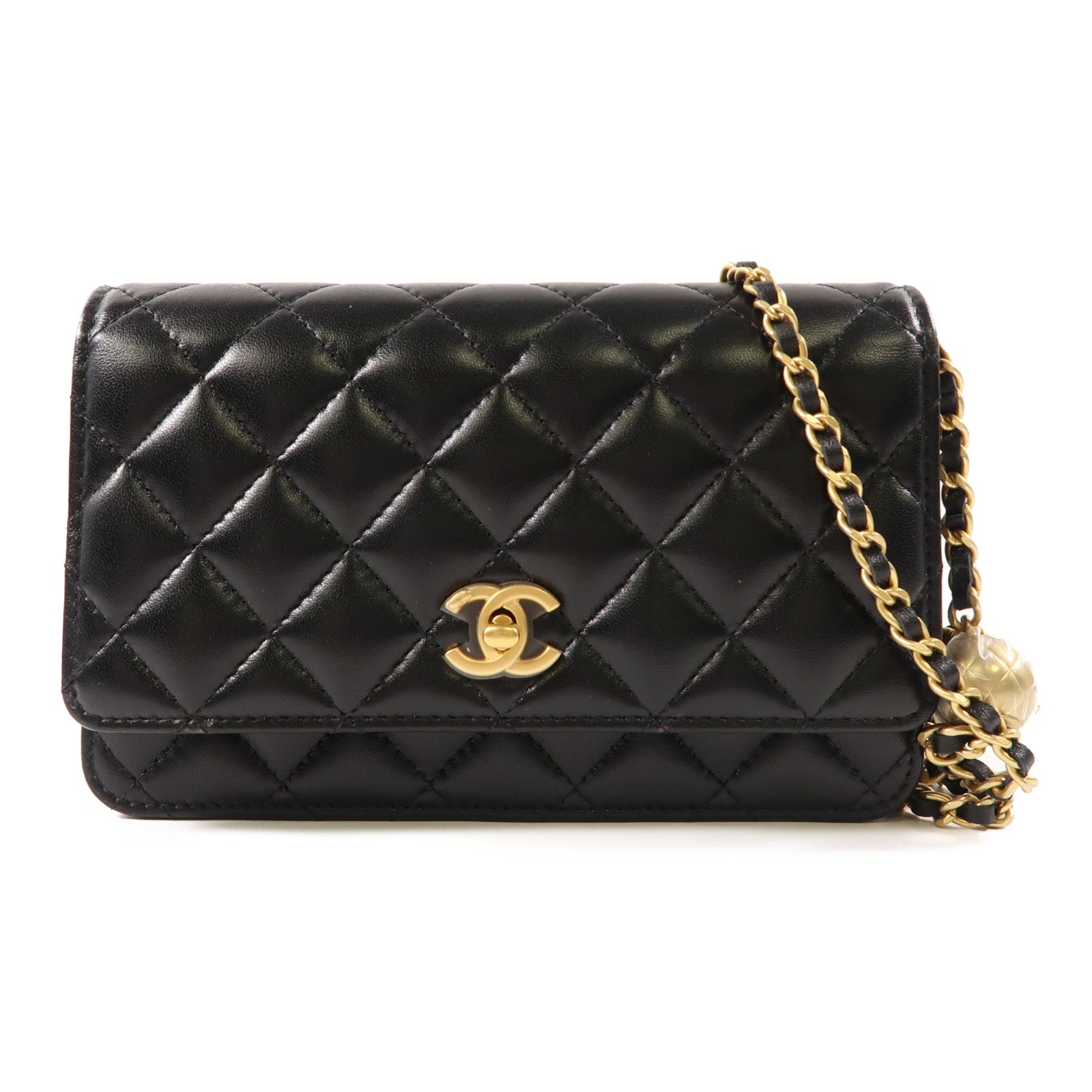 CHANEL 皮革Wallet On Chain金扣鏈帶肩背袋黑色