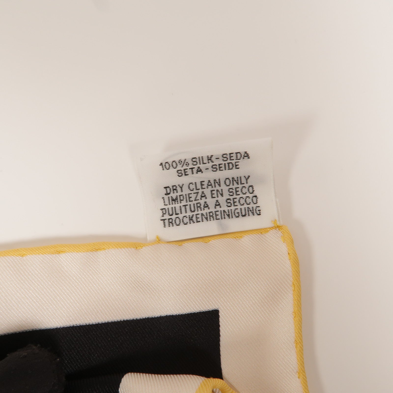 HERMES 絲質Scarf 90X90cm絲巾